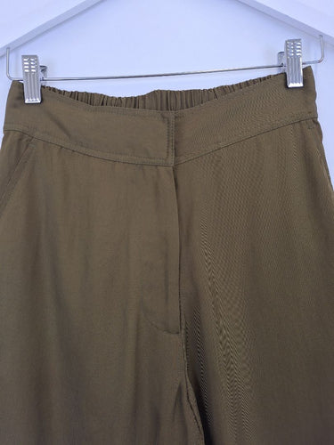 Second-Hand - Elk Olive Kiiltava Tapered Pants Pants Size 8 - SwapUp