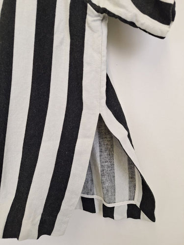 Second-Hand - Lee Mathews Striped Side Split Linen Top Size 12 - SwapUp