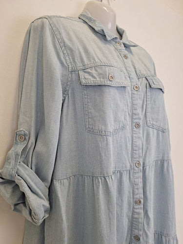 Second-Hand - Velvet Heart Light Chambray Tiered Shirt Dress Size S - SwapUp