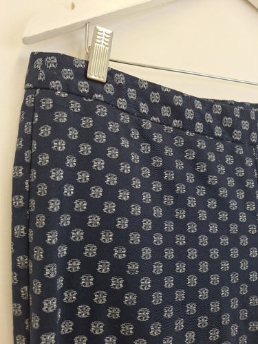 Second-Hand - French Connection Navy Classic Tapered Pants Size 12 - SwapUp
