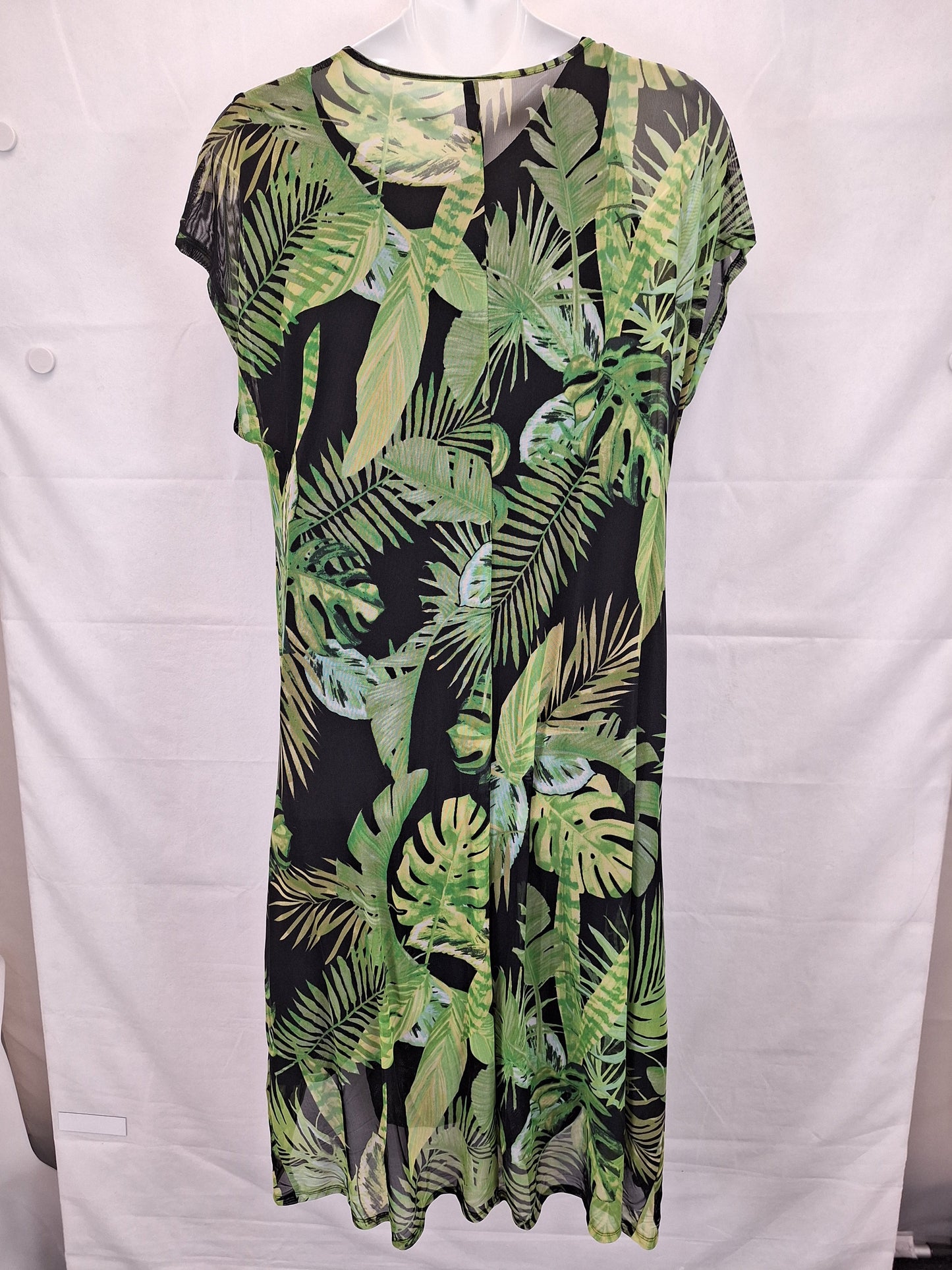 Taking Shape Tropical V Neck Vacation Midi Skirt Size M Plus by SwapUp-Online Second Hand Store-Online Thrift Store