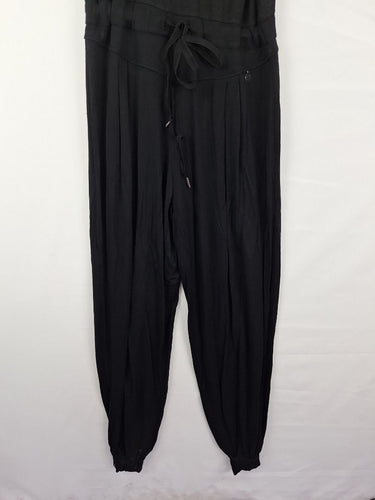 Second-Hand - Lorna Jane Hooded Light Active Jumpsuit Size XS - SwapUp