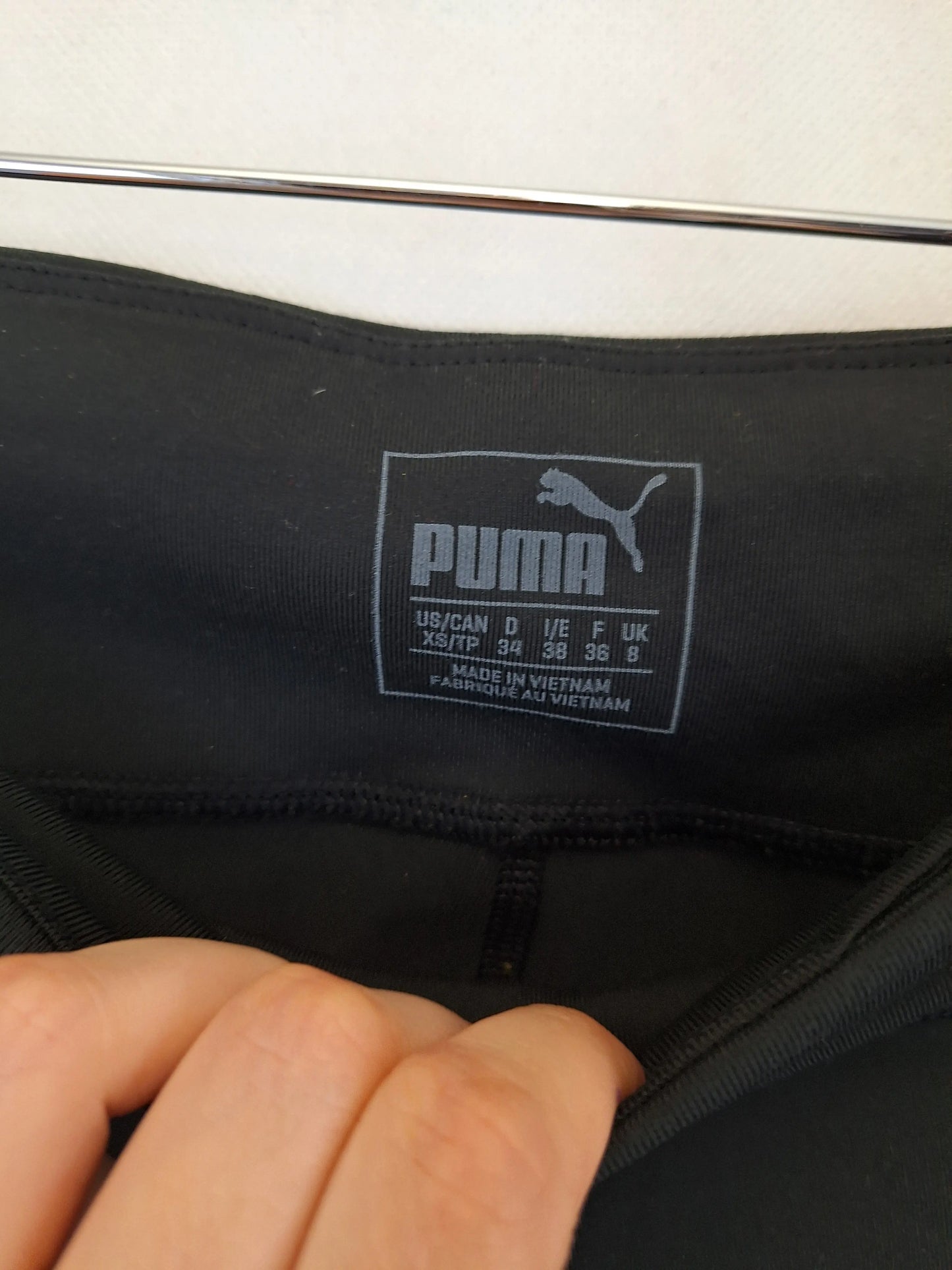 Puma Essential Black 3/4 Active Leggings Size XS by SwapUp-Online Second Hand Store-Online Thrift Store