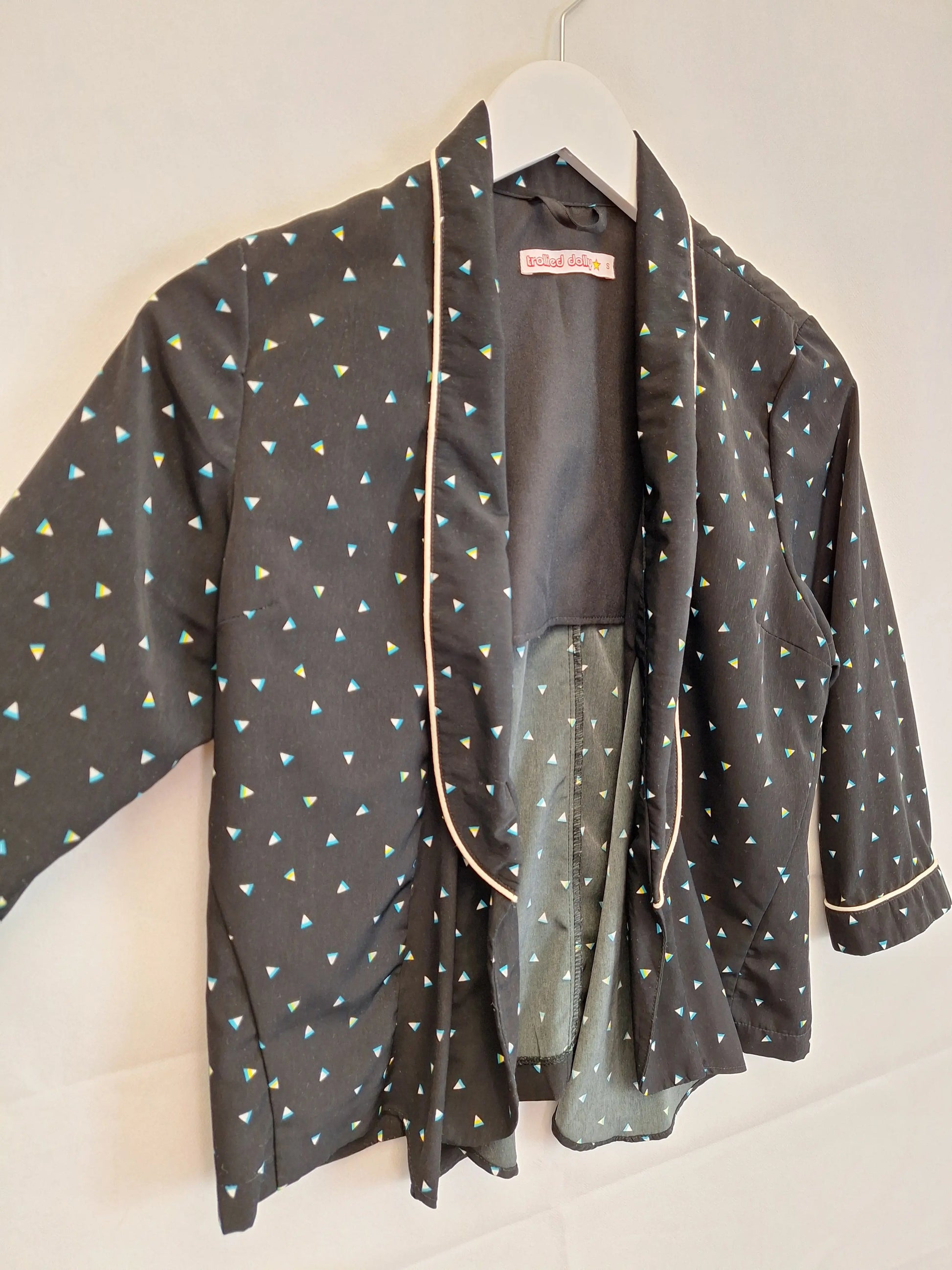 Trollied Dolly Light 3/4 Sleeve Triangle Jacket Size S by SwapUp-Online Second Hand Store-Online Thrift Store