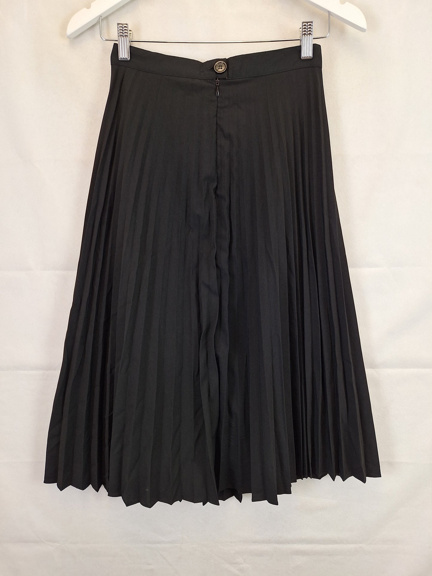 Princess Highway Accordion Pleated Midi Skirt Size 8 by SwapUp-Online Second Hand Store-Online Thrift Store