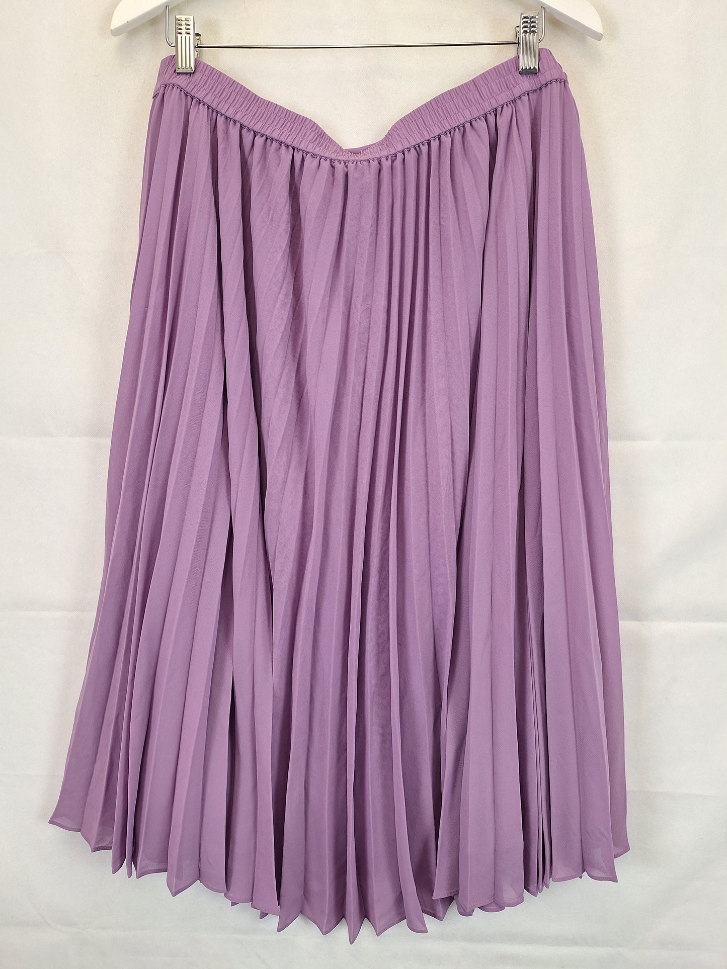Witchery Lavender Pleated Midi Skirt Size 16 by SwapUp-Online Second Hand Store-Online Thrift Store