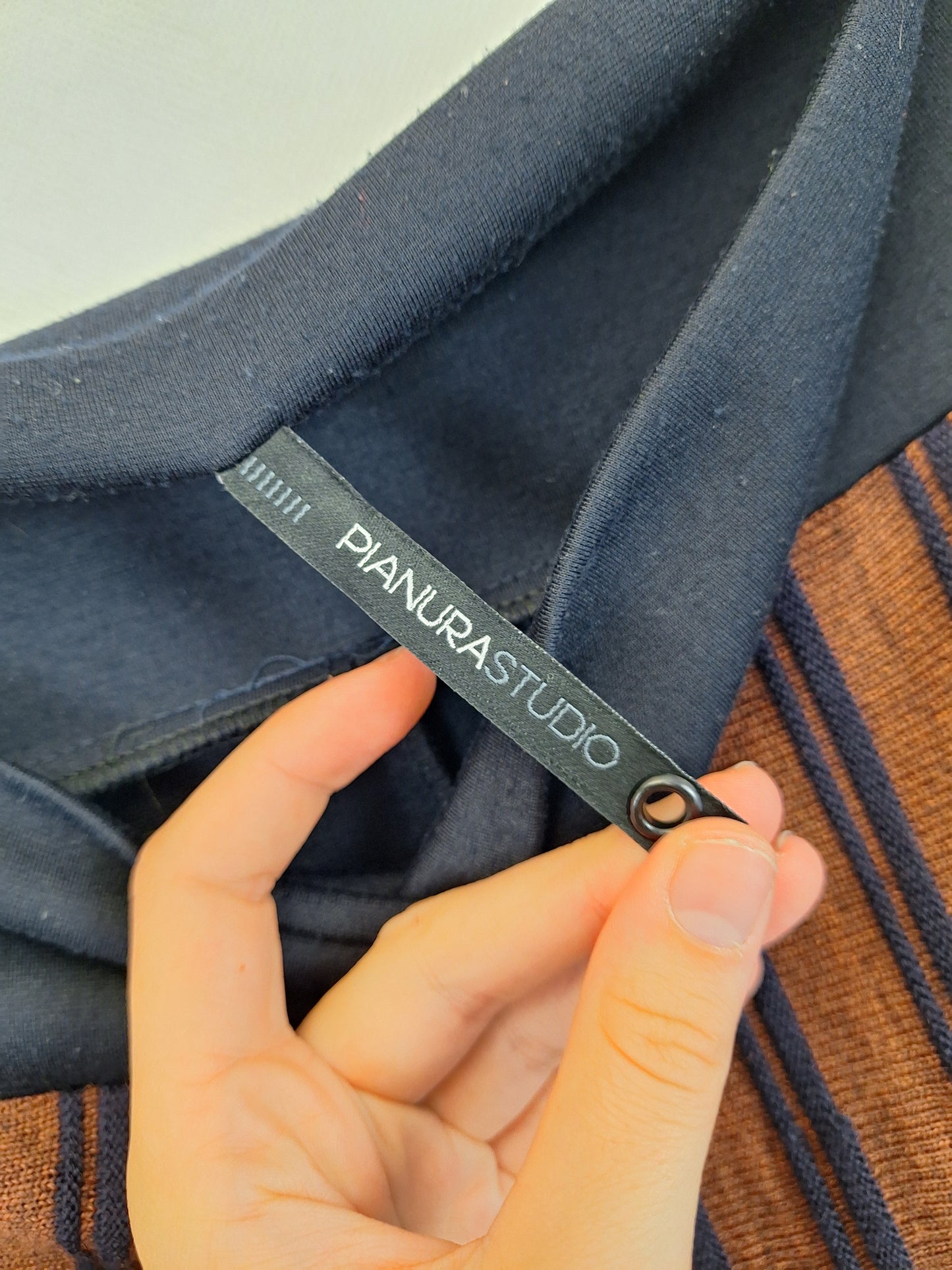 Pianurastudio Flared Textured Wool Blend Midi Skirt Size 16 by SwapUp-Online Second Hand Store-Online Thrift Store