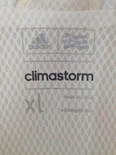 Adidas Light Climastorm Jacket Size XL by SwapUp-Online Second Hand Store-Online Thrift Store