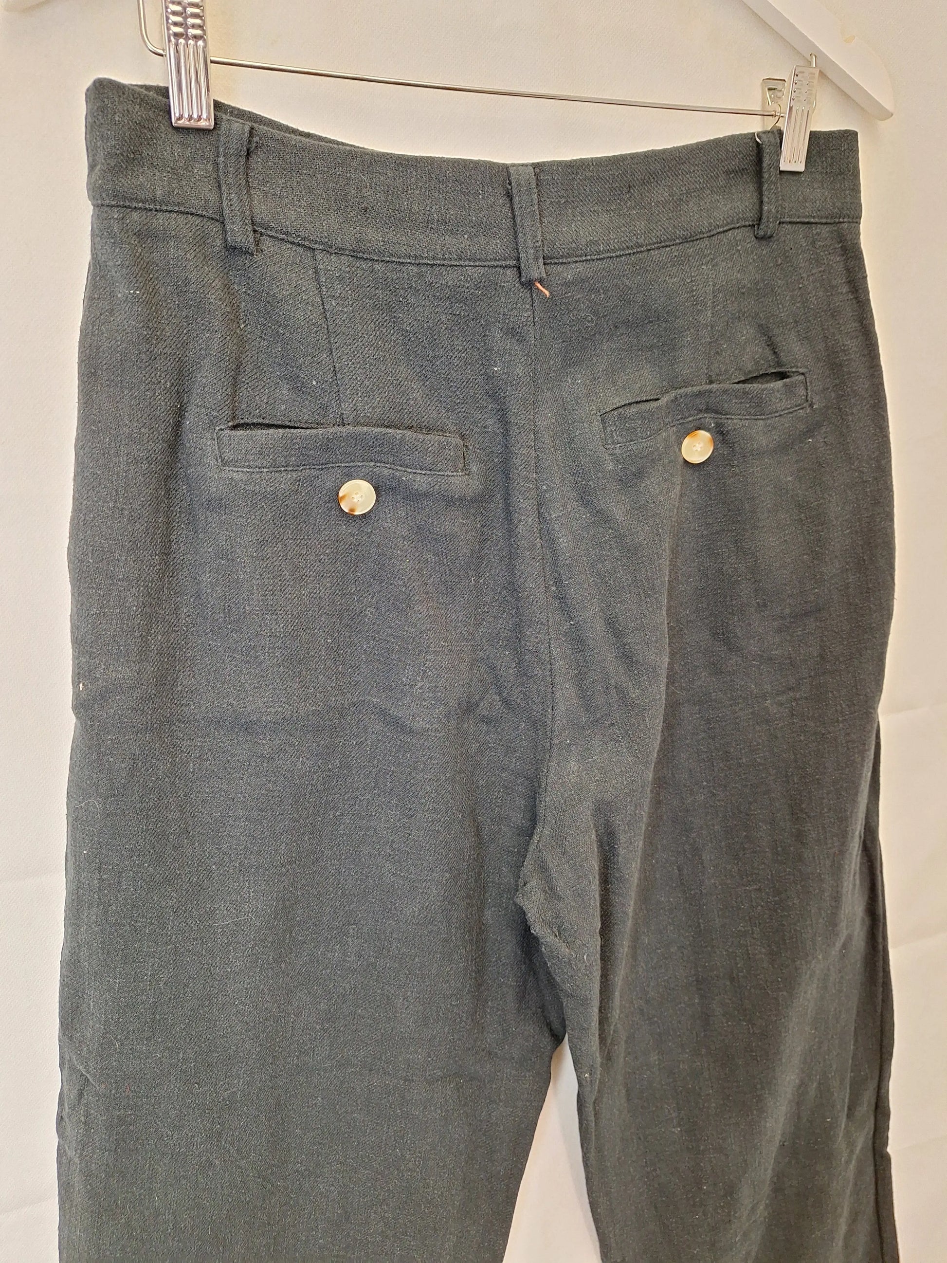 Aere Pleated Ramie Cropped Staple Pants Size 12 by SwapUp-Online Second Hand Store-Online Thrift Store