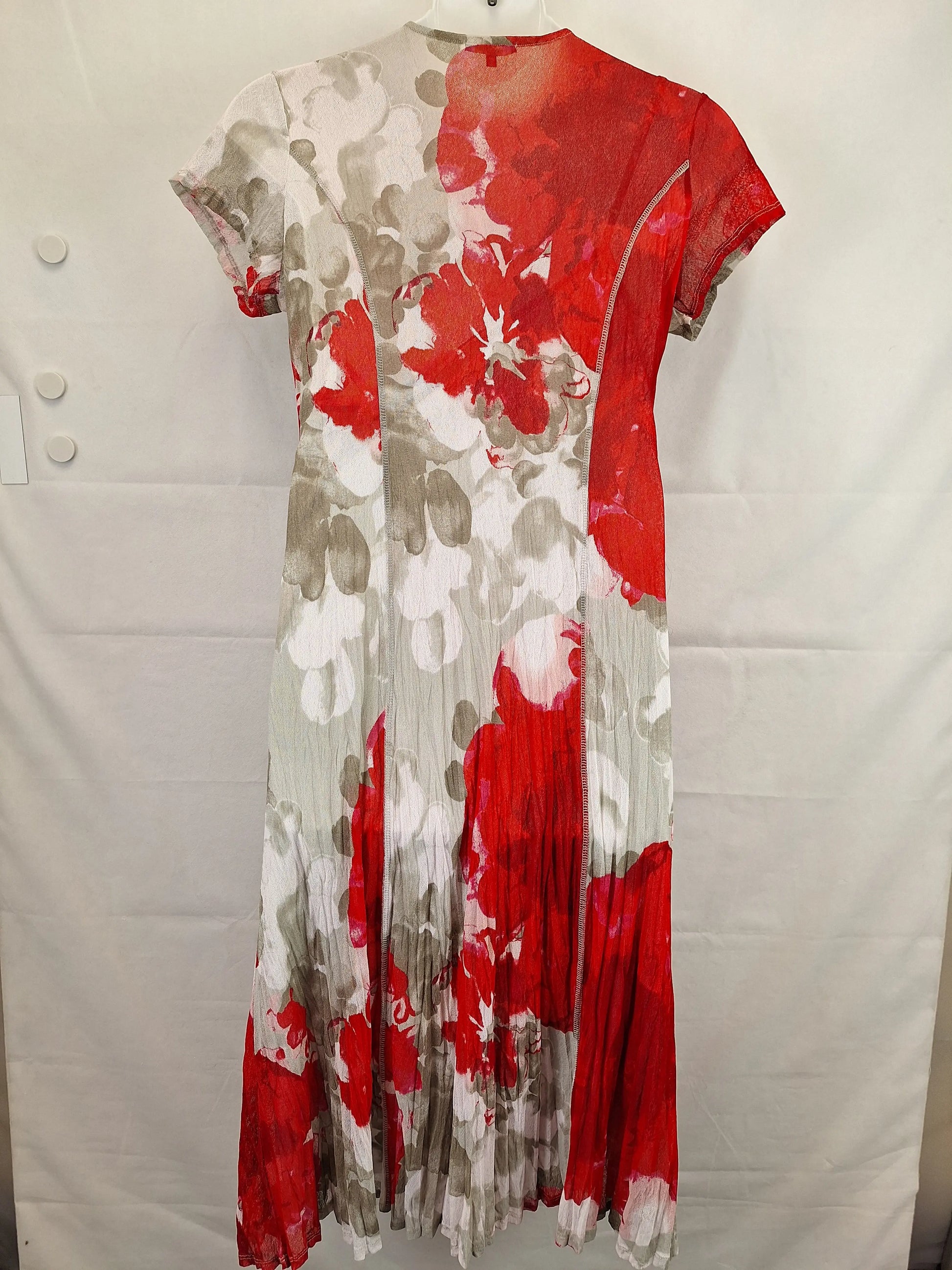 Assorted Brands Dainty Sheer Mesh Midi Dress Size 16 by SwapUp-Online Second Hand Store-Online Thrift Store