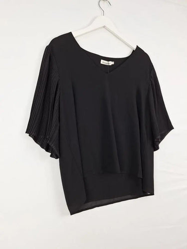 Atmos & Here Braela Pleated Dual Layer Top Size 16 by SwapUp-Online Second Hand Store-Online Thrift Store
