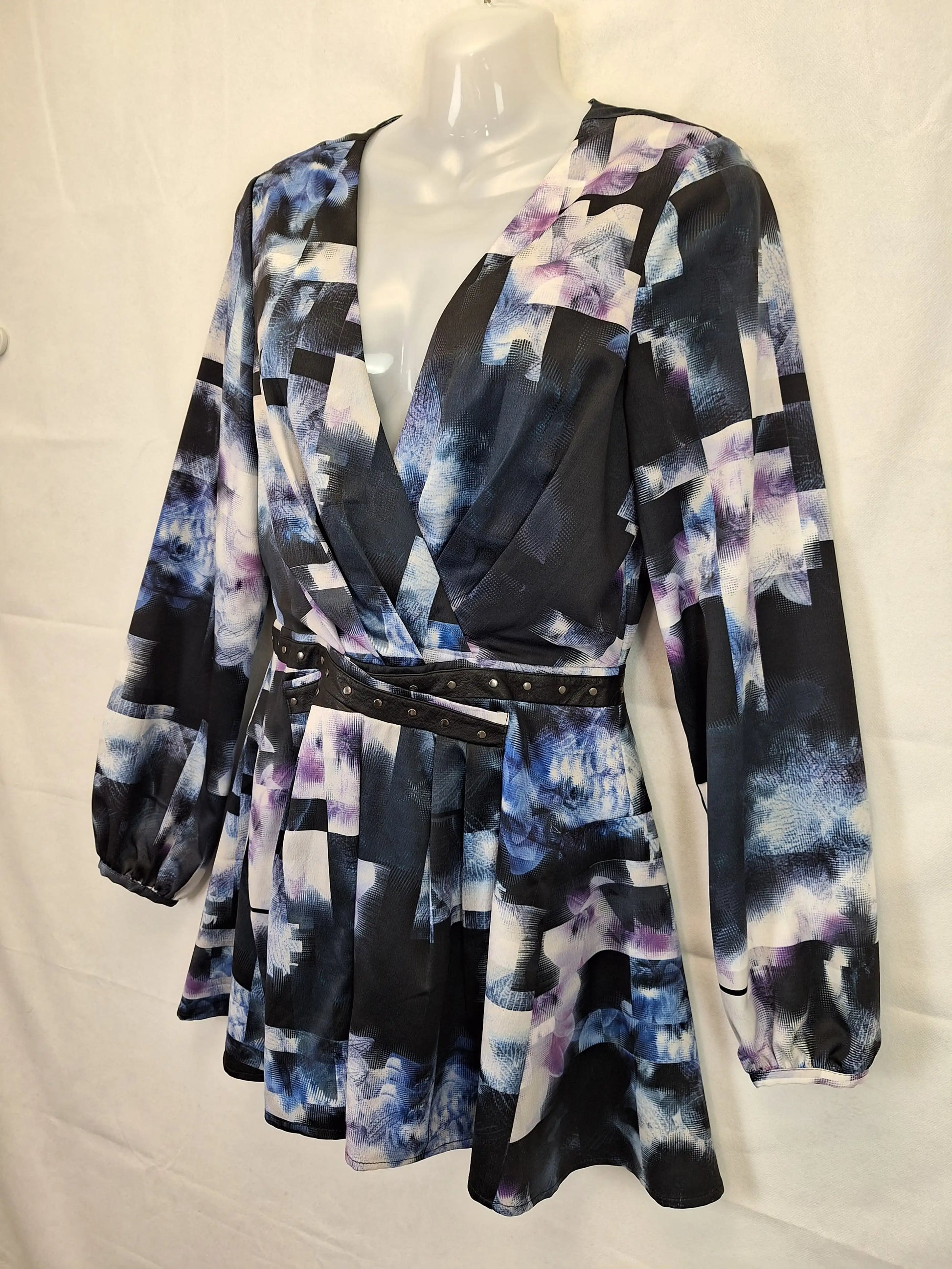 Bettina Liano Abstract Leather Trim Playsuit Size 10 by SwapUp-Online Second Hand Store-Online Thrift Store