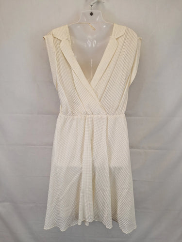 Bettina Liano Textured Silk Plunging V Neck Mini Dress Size 12 by SwapUp-Online Second Hand Store-Online Thrift Store