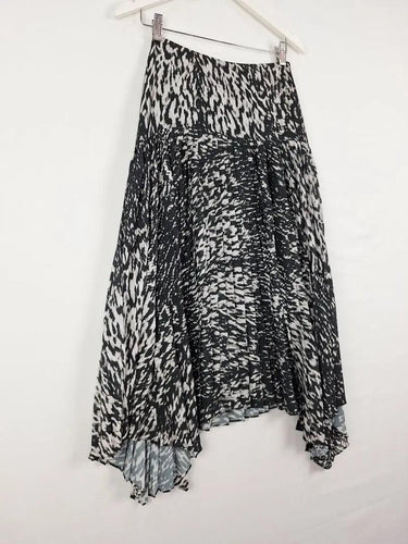 Camilla and Marc Pleated Handkerchief Dall Maxi Skirt Size 8 by SwapUp-Online Second Hand Store-Online Thrift Store