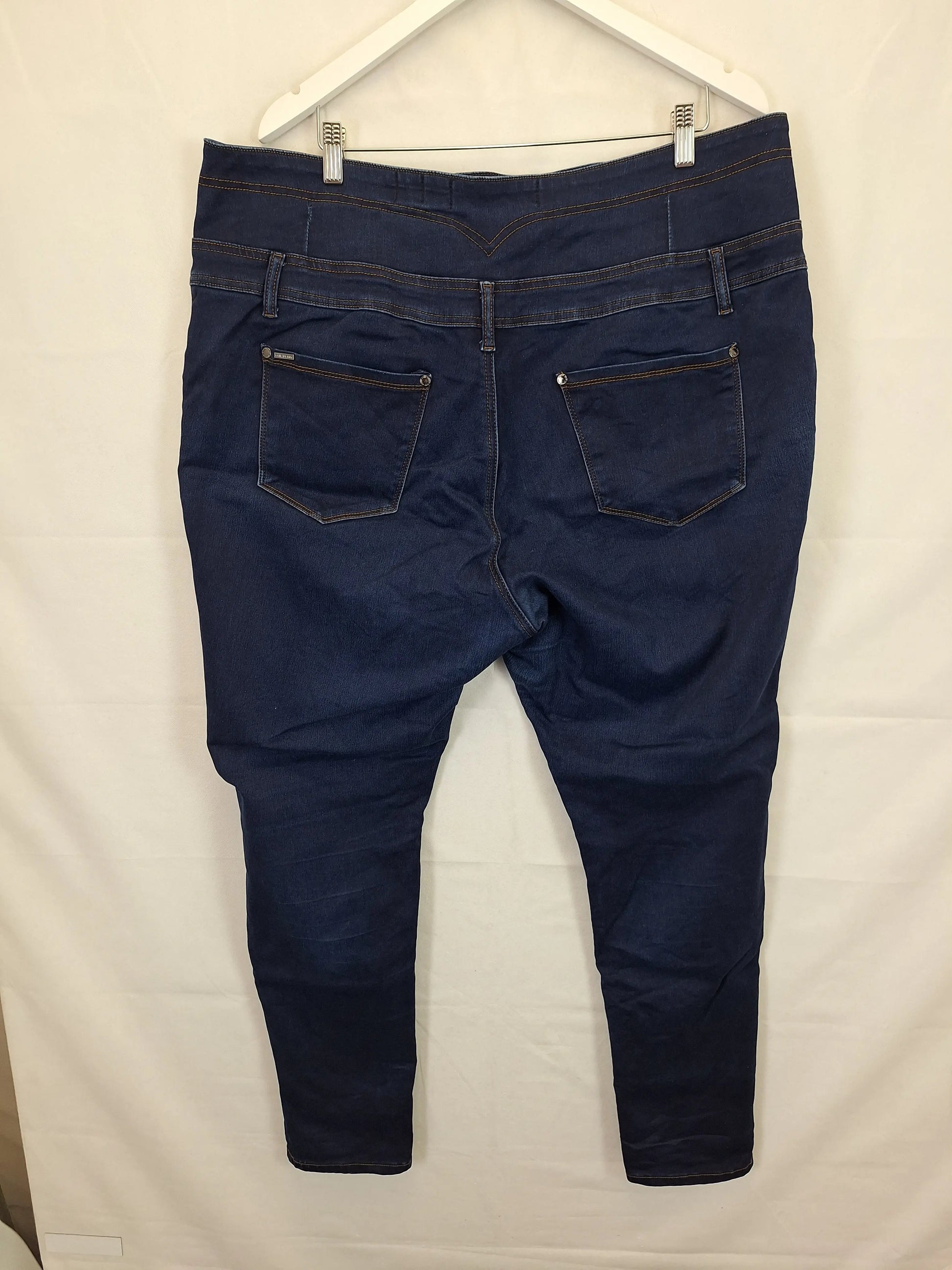 City Chic Dark Wash Skinny Denim Jeans Size 20 by SwapUp-Online Second Hand Store-Online Thrift Store