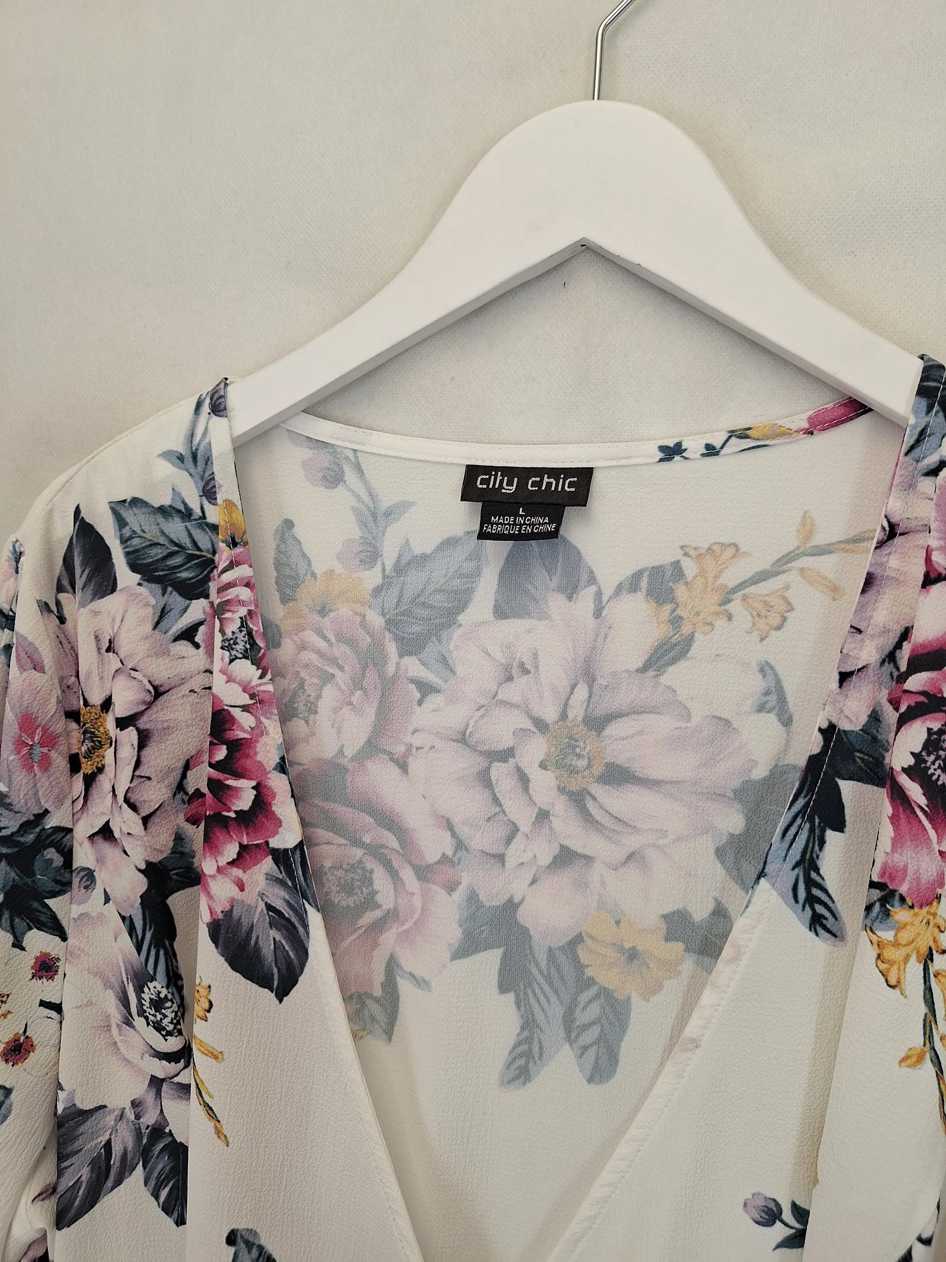 City Chic Floral Wrap Blouse Size L Plus by SwapUp-Online Second Hand Store-Online Thrift Store