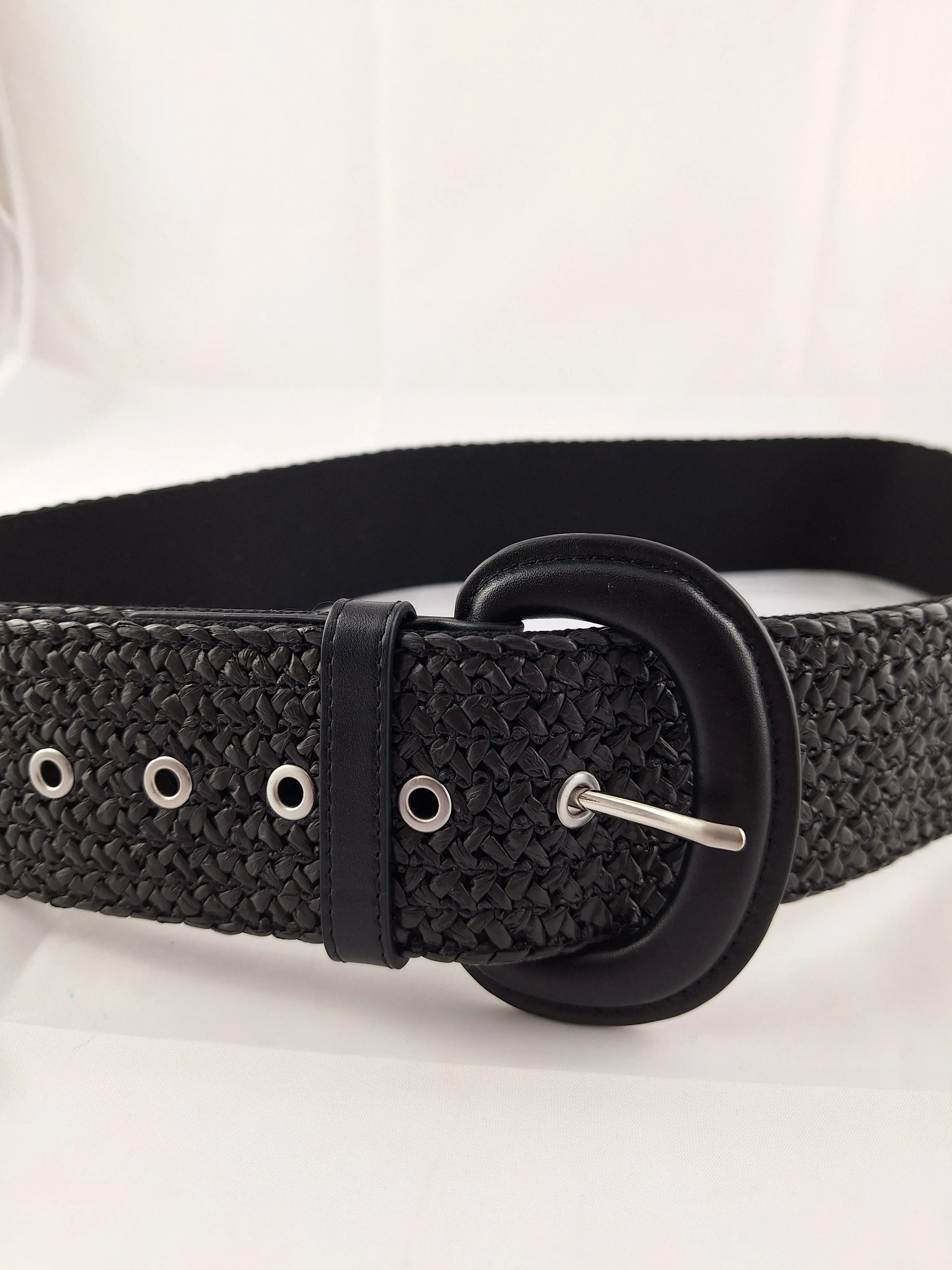 Commonry Staple Woven Wide Belt Size M by SwapUp-Online Second Hand Store-Online Thrift Store