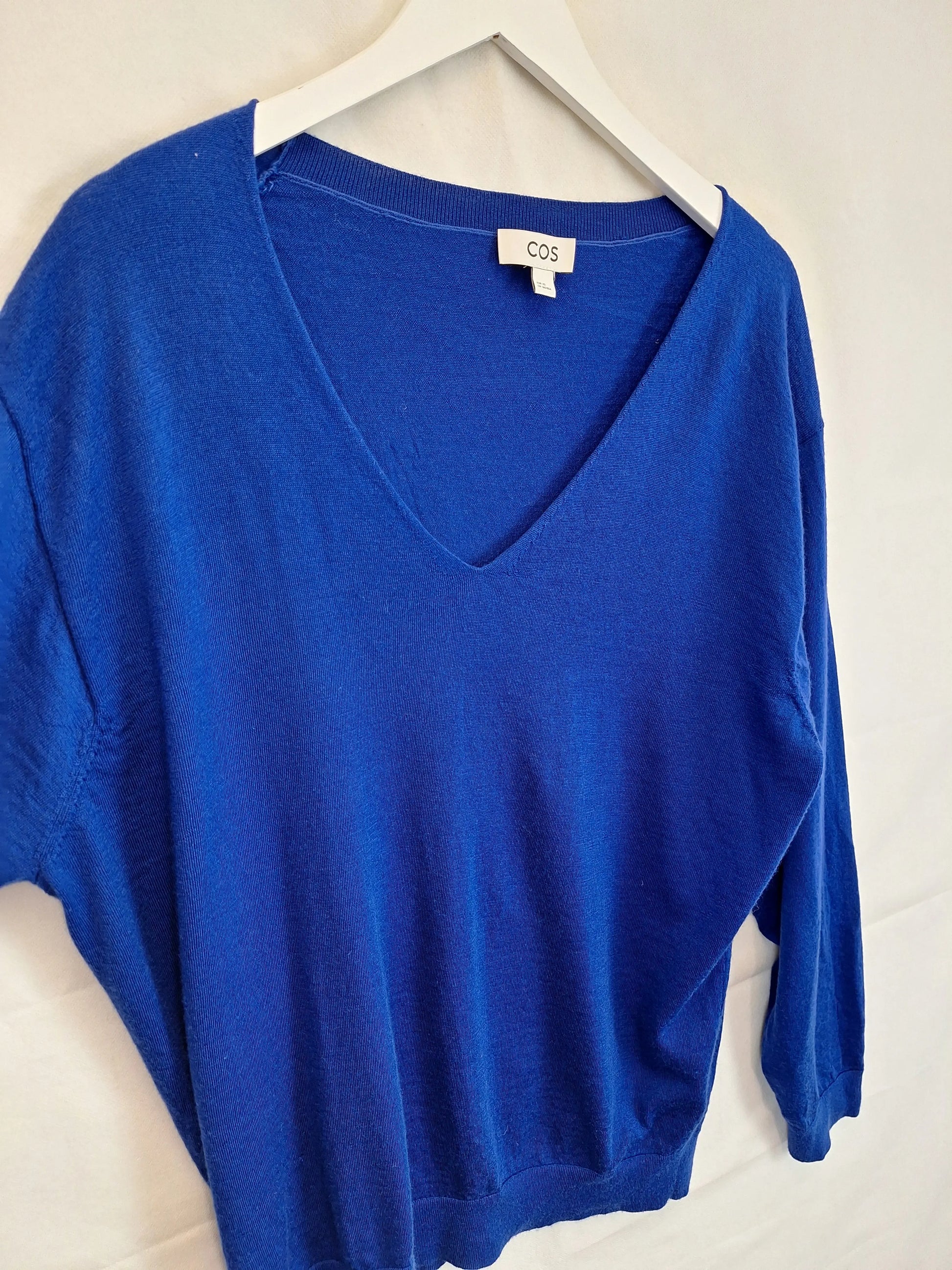 Cos Electric Blue Plunging V Neck Jumper Size XS by SwapUp-Online Second Hand Store-Online Thrift Store