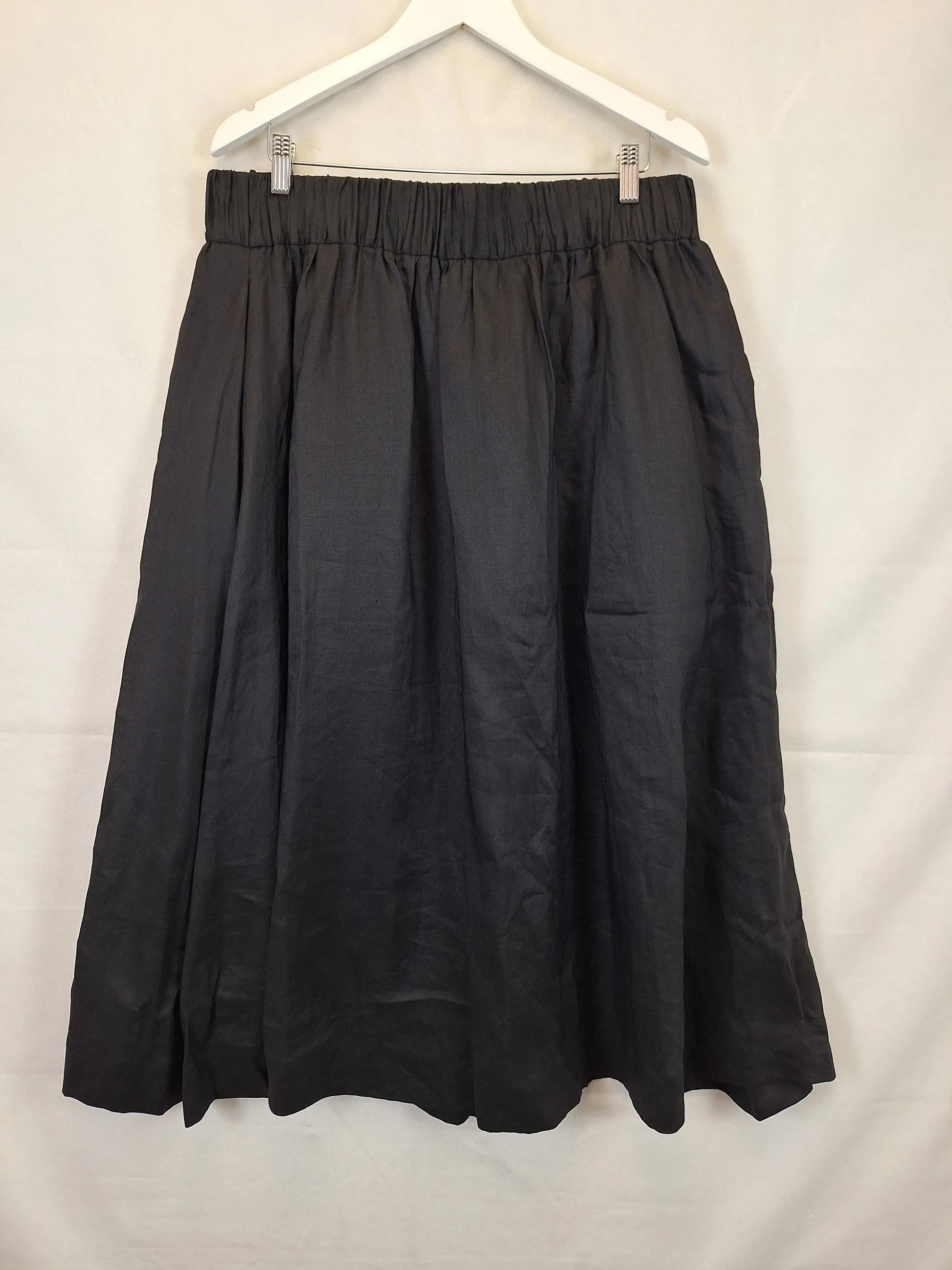 Country Road Graceful Lightweight A Line Midi Skirt Size 16 by SwapUp-Online Second Hand Store-Online Thrift Store