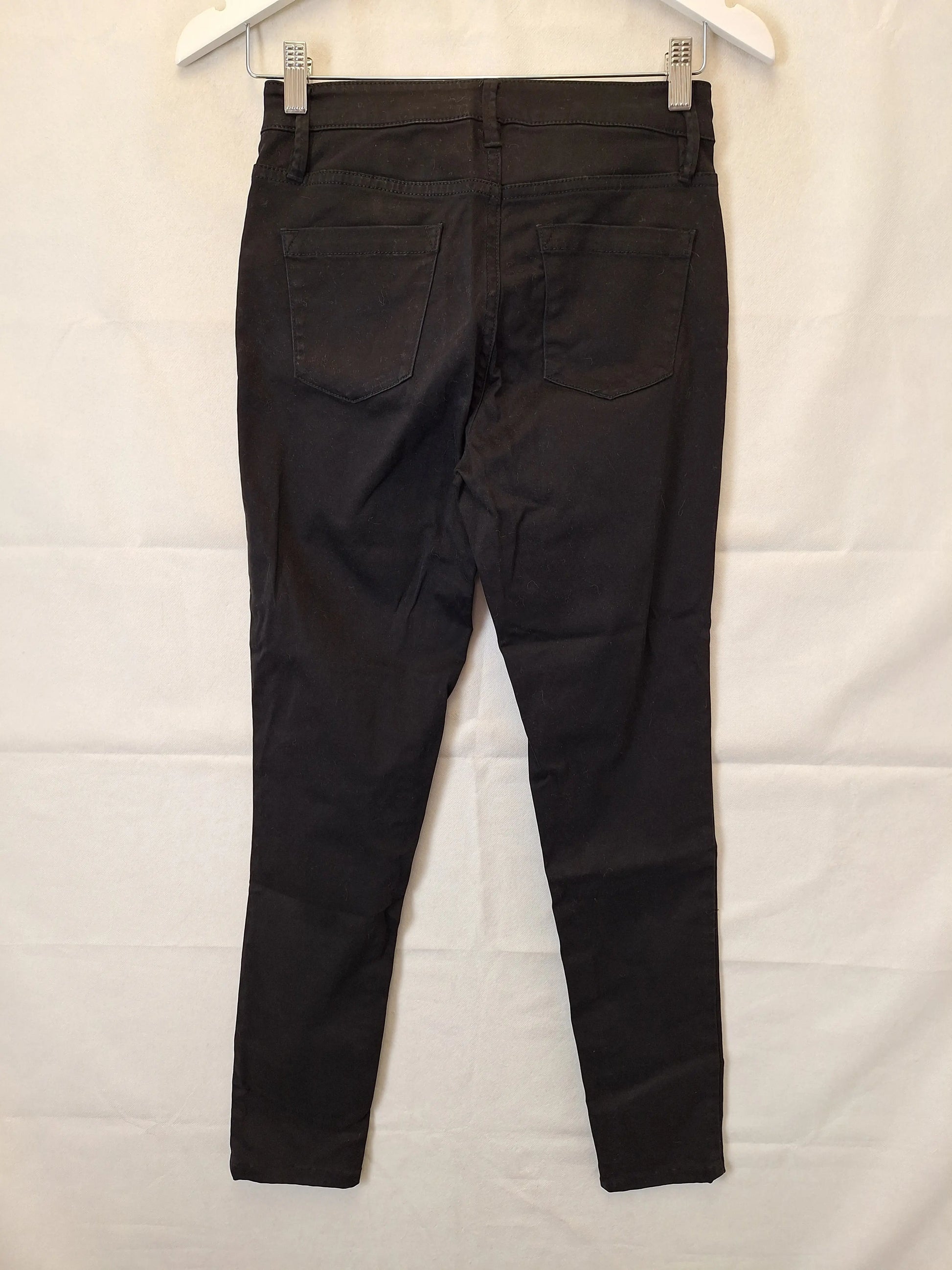 Country Road Light Denim Slim Fit Pants Size 6 by SwapUp-Online Second Hand Store-Online Thrift Store