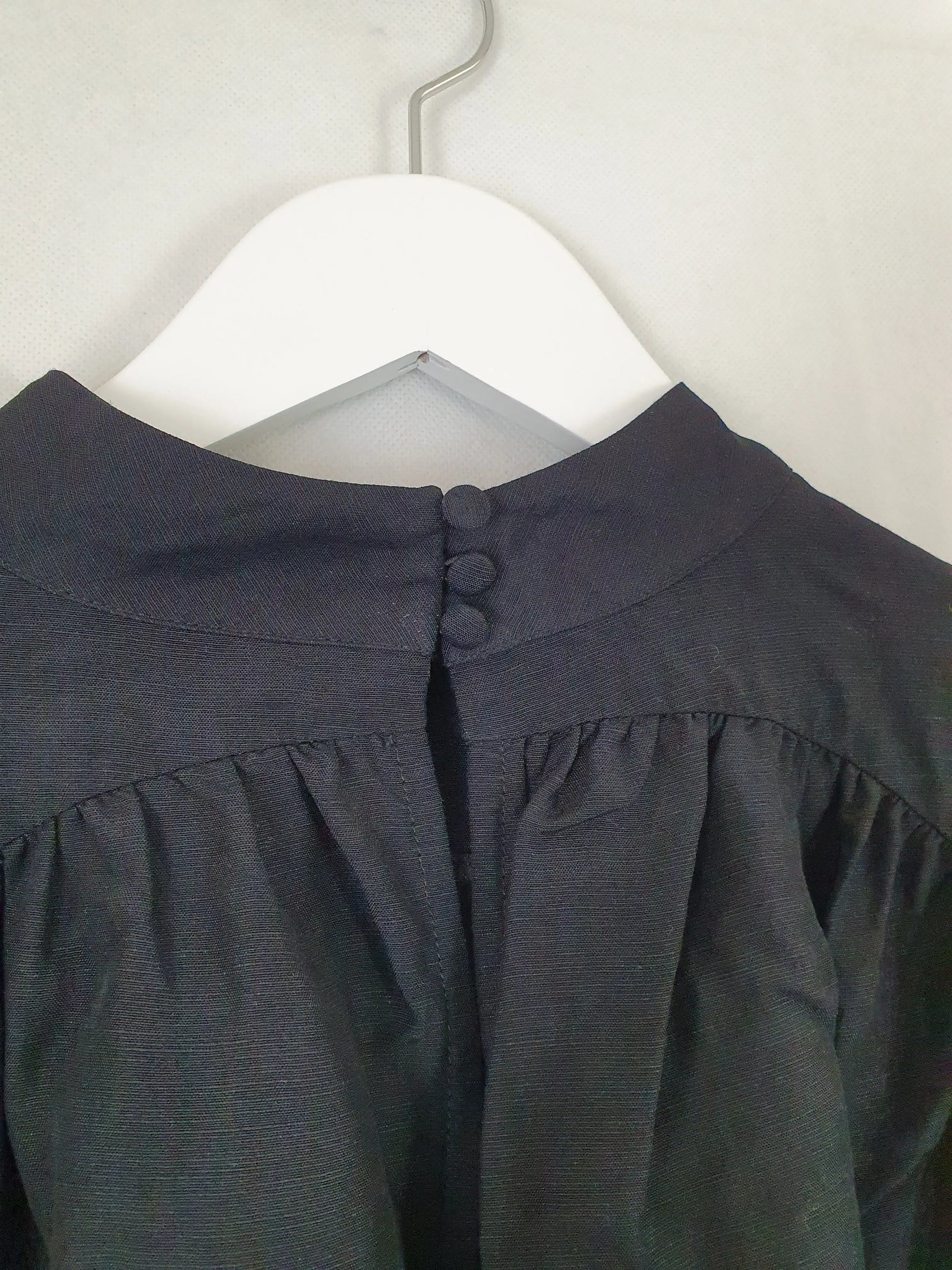 Country Road Puffy Blouse Size 6 by SwapUp-Online Second Hand Store-Online Thrift Store