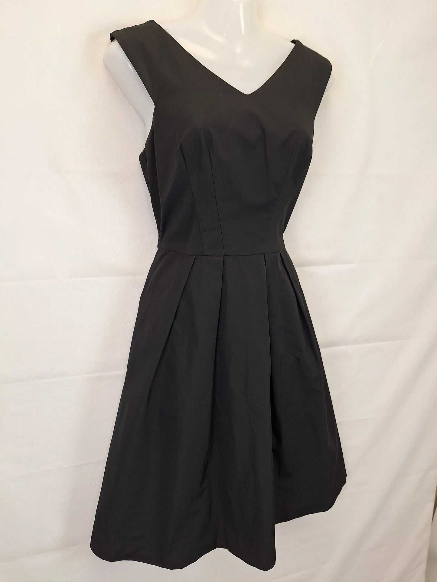 Cue A-line Pleated Midi Dress Size 8 by SwapUp-Online Second Hand Store-Online Thrift Store