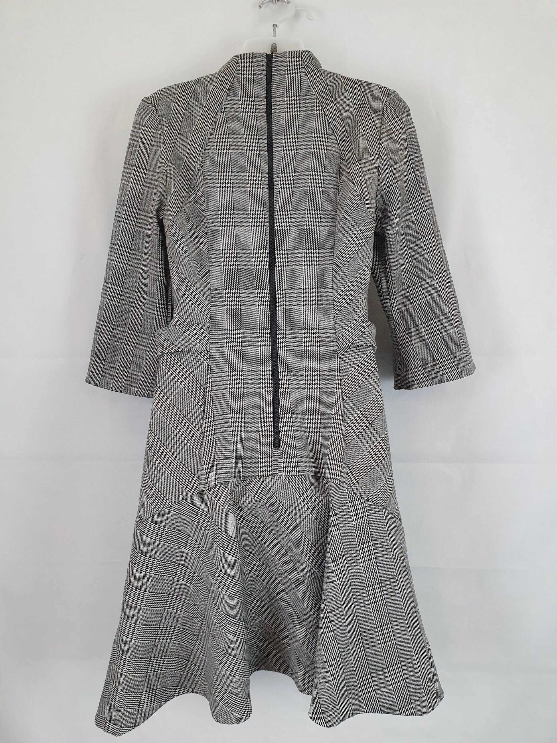Cue Checkered Waist Tie Midi Dress Size 10 by SwapUp-Online Second Hand Store-Online Thrift Store