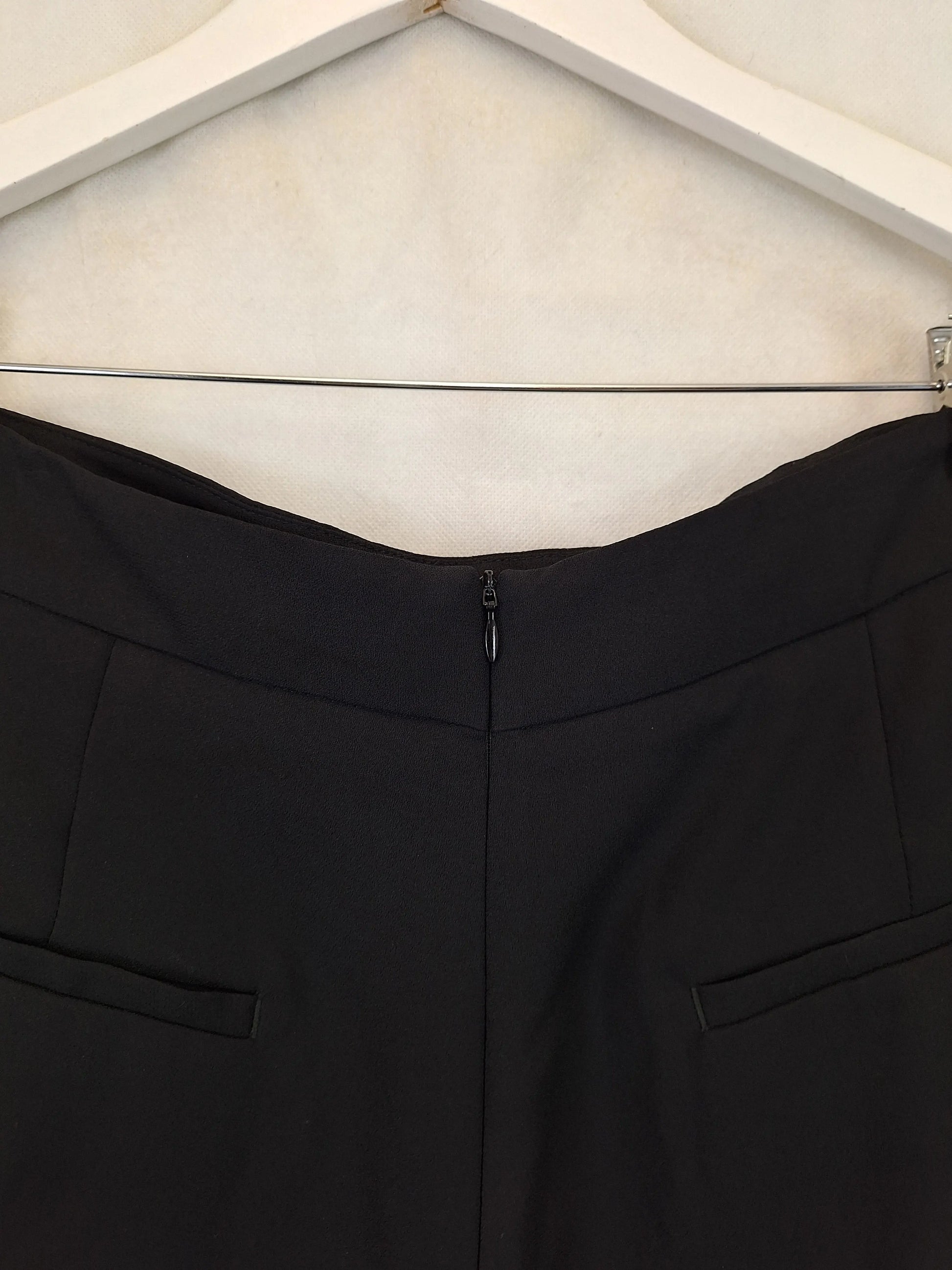 Cue Classic High Waisted Tailored Shorts Size 12 by SwapUp-Online Second Hand Store-Online Thrift Store