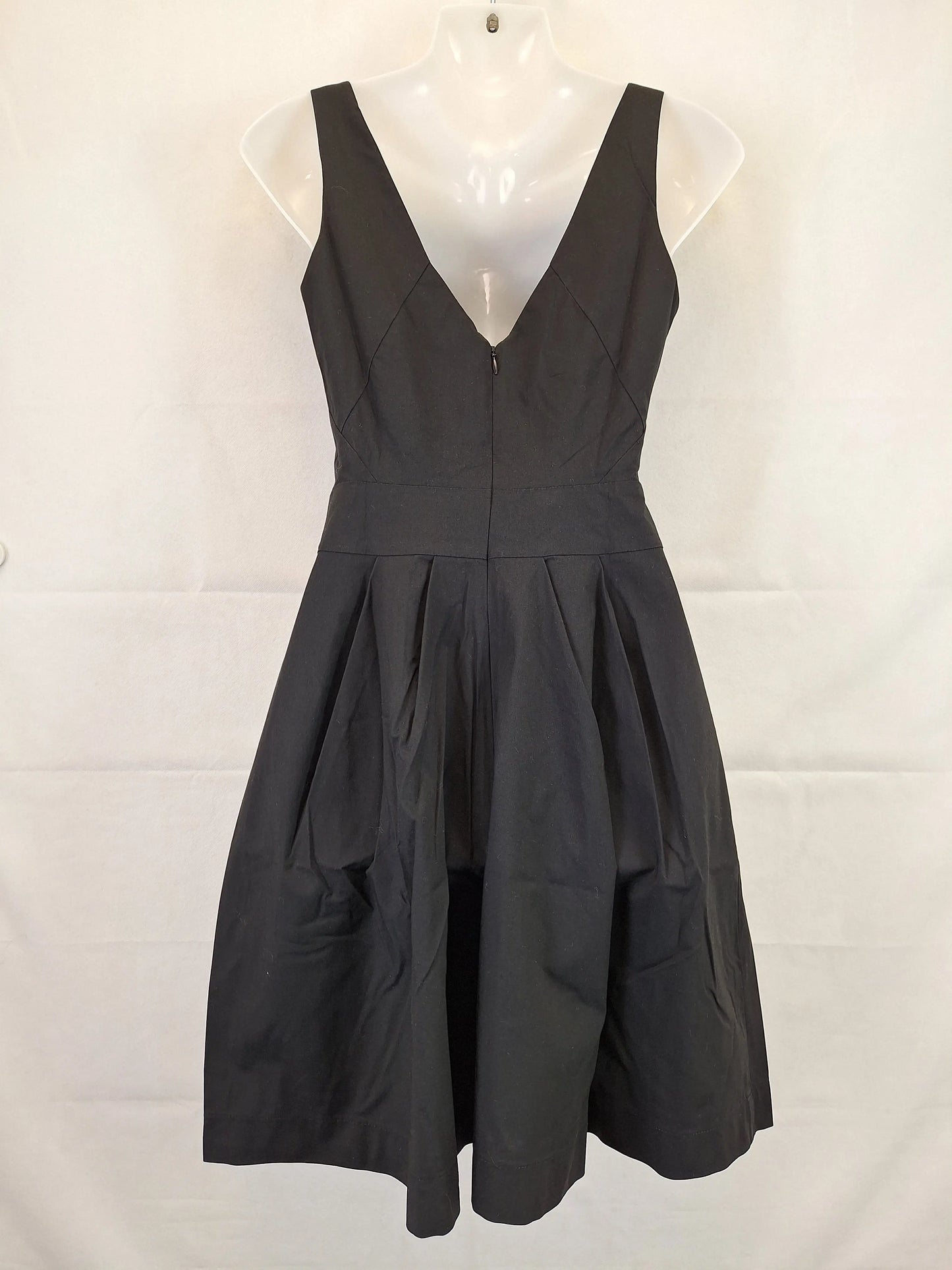 Cue Classic Tailored Office Mini Dress Size 6 by SwapUp-Online Second Hand Store-Online Thrift Store