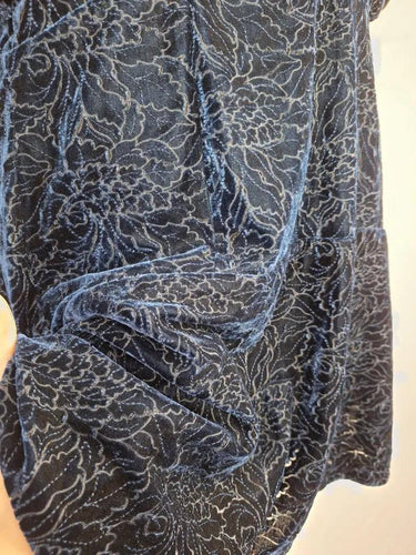 Cue Embossed Velvet Mini Dress Size 14 by SwapUp-Online Second Hand Store-Online Thrift Store