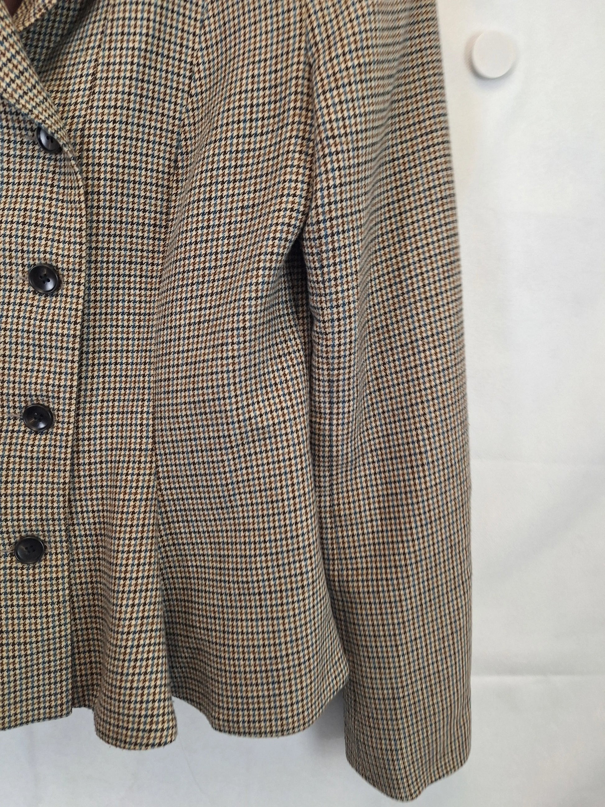 Cue Houndstooth Double Breasted Peplum Blazer Size 10 by SwapUp-Online Second Hand Store-Online Thrift Store