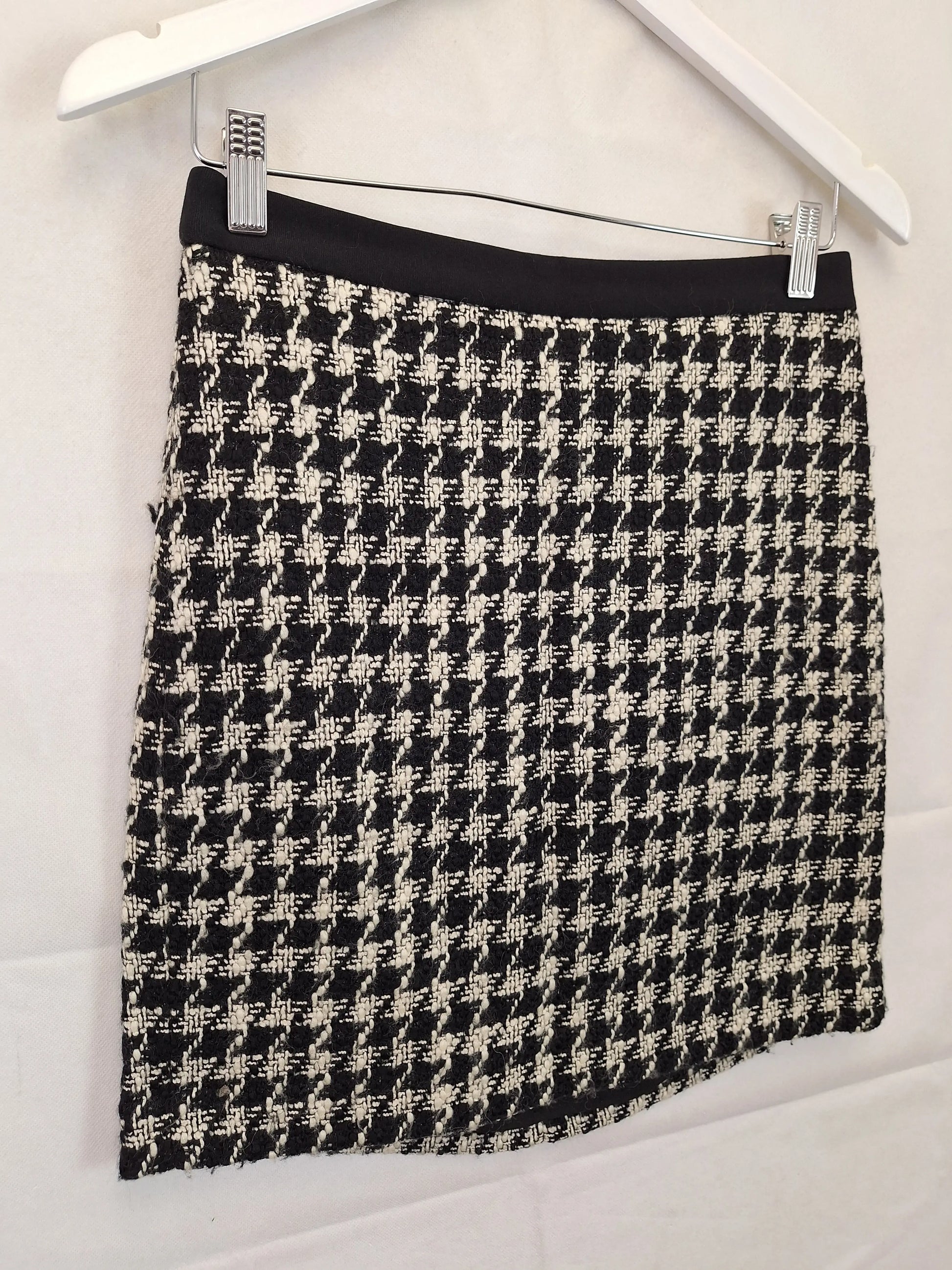 DKNY Tweed Pencil Mini Skirt Size 8 by SwapUp-Online Second Hand Store-Online Thrift Store