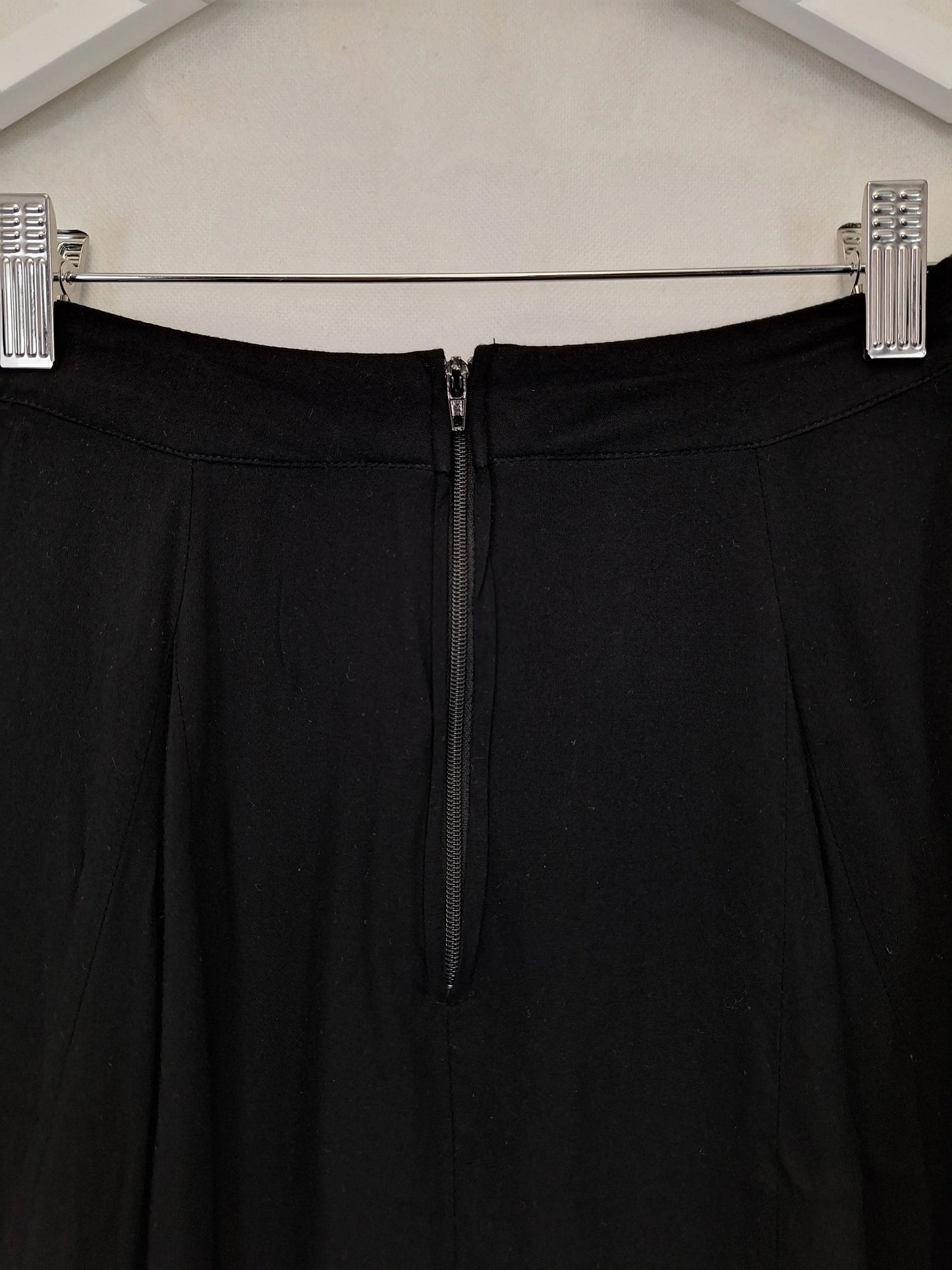 Dangerfield Flare Basic Mini Skirt Size 6 by SwapUp-Online Second Hand Store-Online Thrift Store