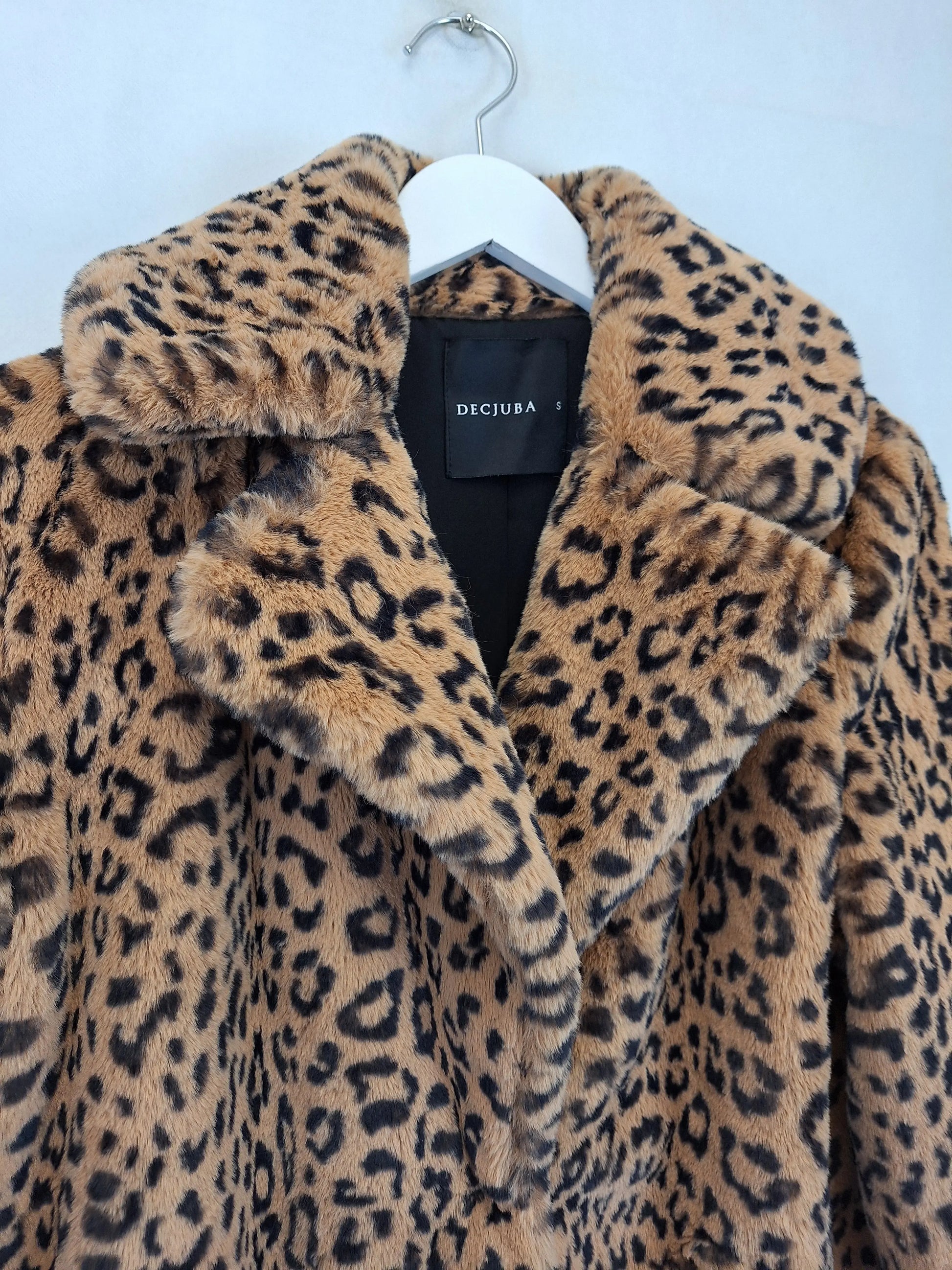 Decjuba Faux Fur Longline Leopard Coat Size S by SwapUp-Online Second Hand Store-Online Thrift Store