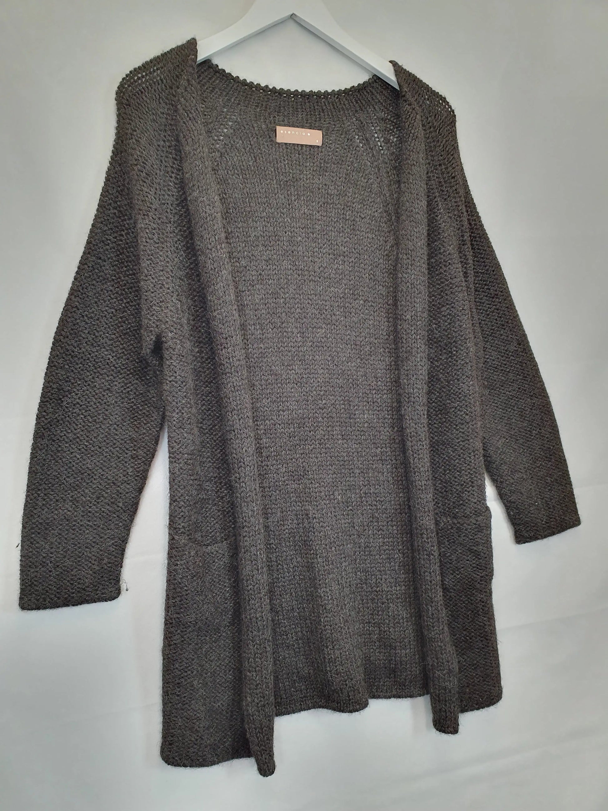 Esencia Winter Warmer Alpaca Cardigan Size S by SwapUp-Online Second Hand Store-Online Thrift Store