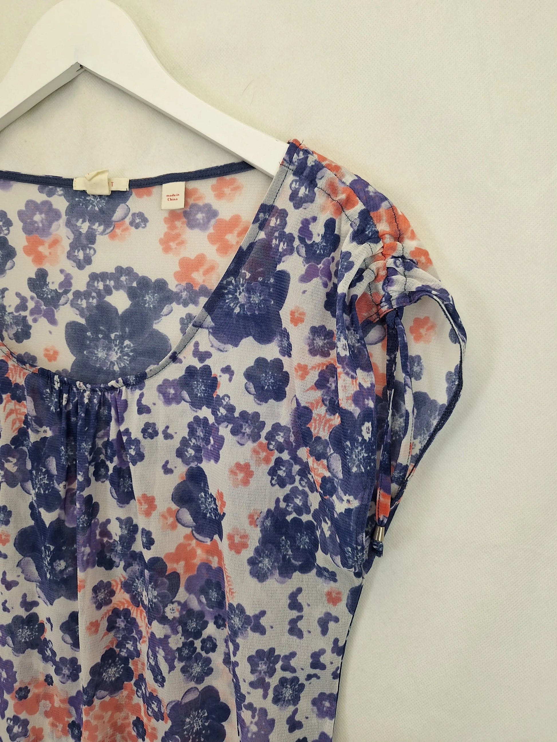Esprit Floral Sheer Top Size S by SwapUp-Online Second Hand Store-Online Thrift Store