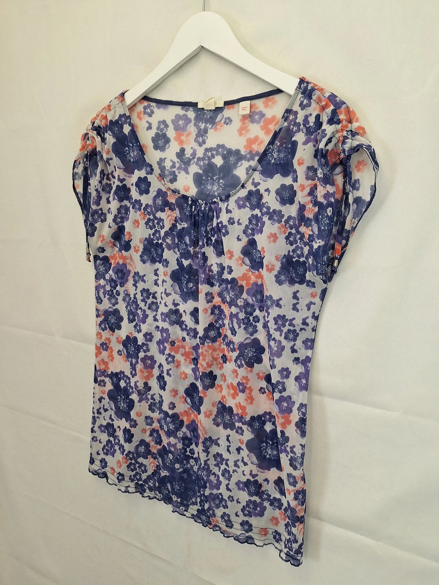 Esprit Floral Sheer Top Size S by SwapUp-Online Second Hand Store-Online Thrift Store