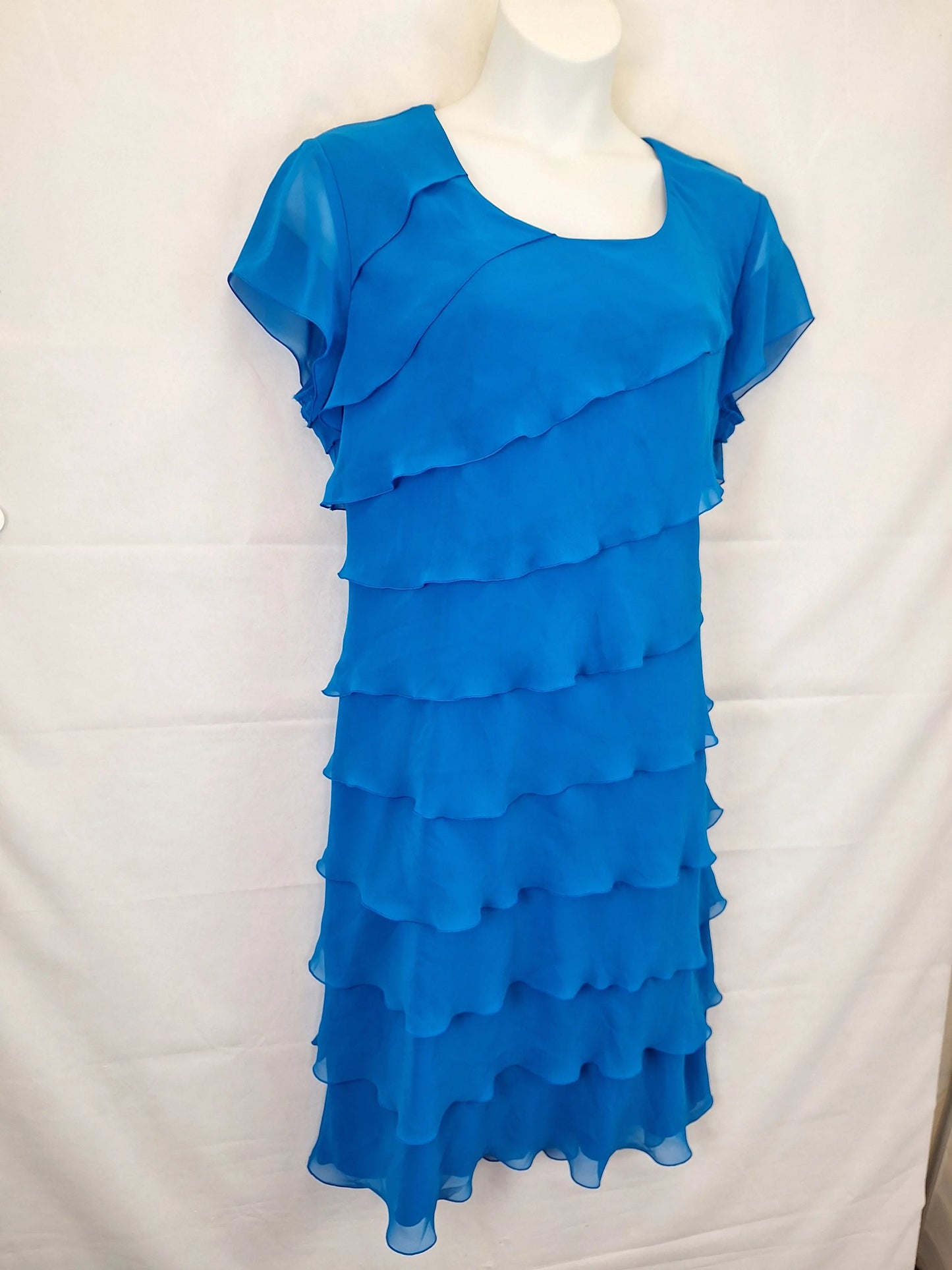 Eve Hunter Graceful Ruffle Midi Dress Size 20 by SwapUp-Online Second Hand Store-Online Thrift Store