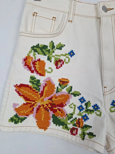Farm Rio Havana Embroidered Flower Shorts Size S by SwapUp-Online Second Hand Store-Online Thrift Store