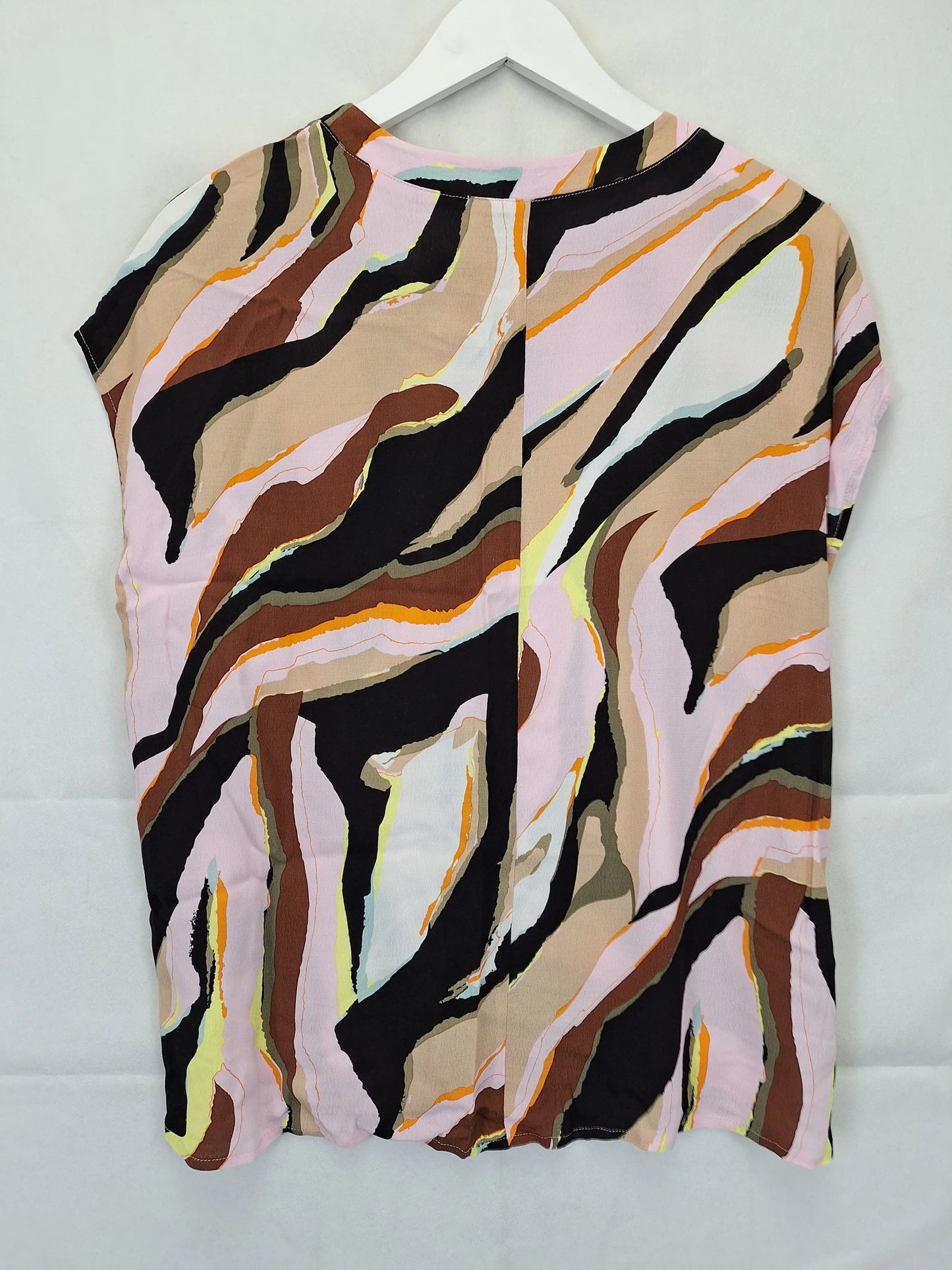 Fate and Becker Round Neck Top Size 10 by SwapUp-Online Second Hand Store-Online Thrift Store