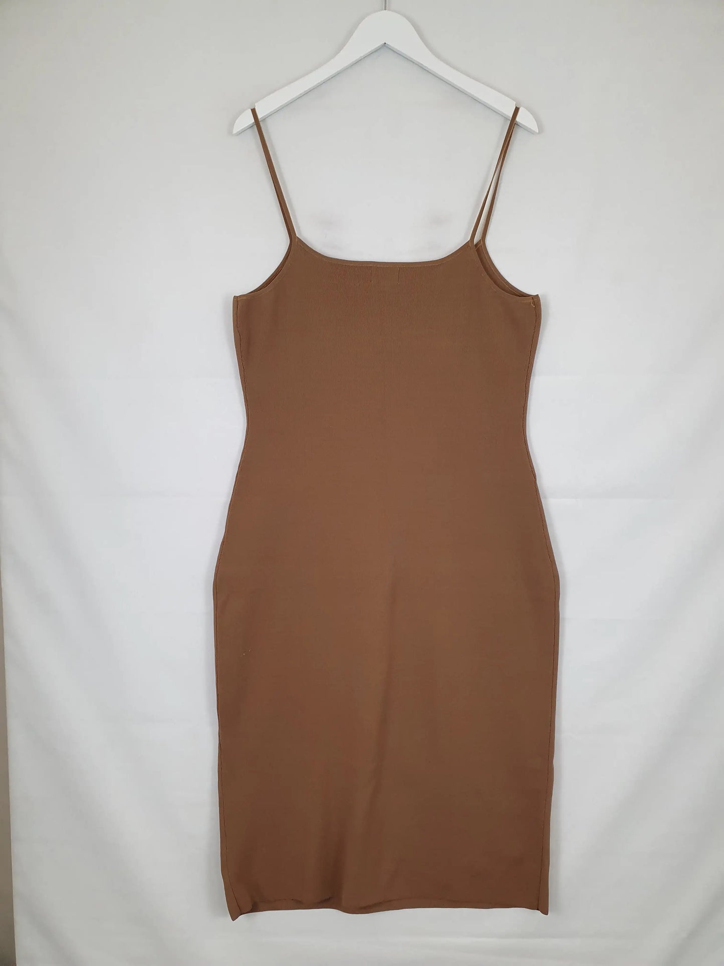 Fayt Ribbed Fitted Midi Dress Size 18 by SwapUp-Online Second Hand Store-Online Thrift Store