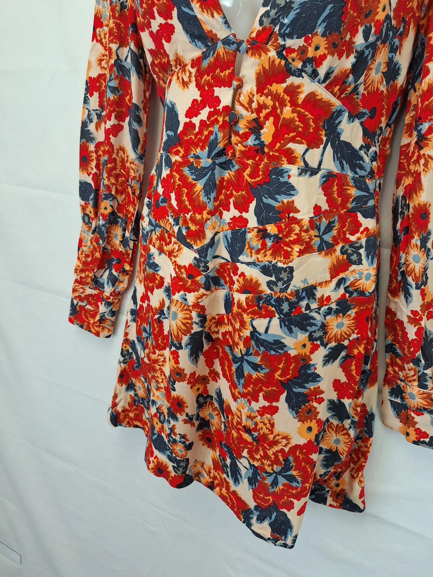 Free People Spring Floral Plunge Mini Dress Size 6 by SwapUp-Online Second Hand Store-Online Thrift Store