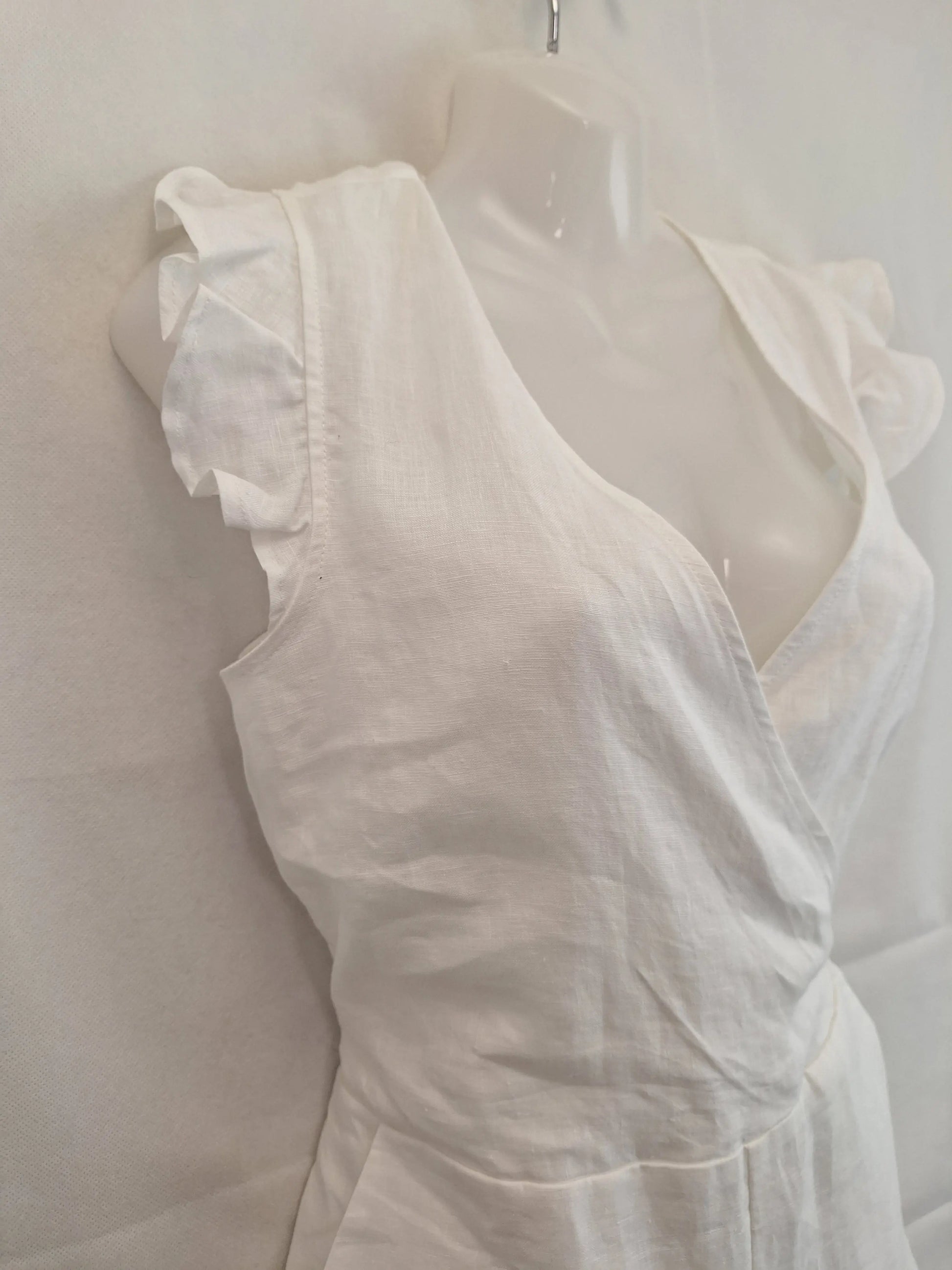 French Connection Linen Wrap Summer Playsuit Size 6 by SwapUp-Online Second Hand Store-Online Thrift Store