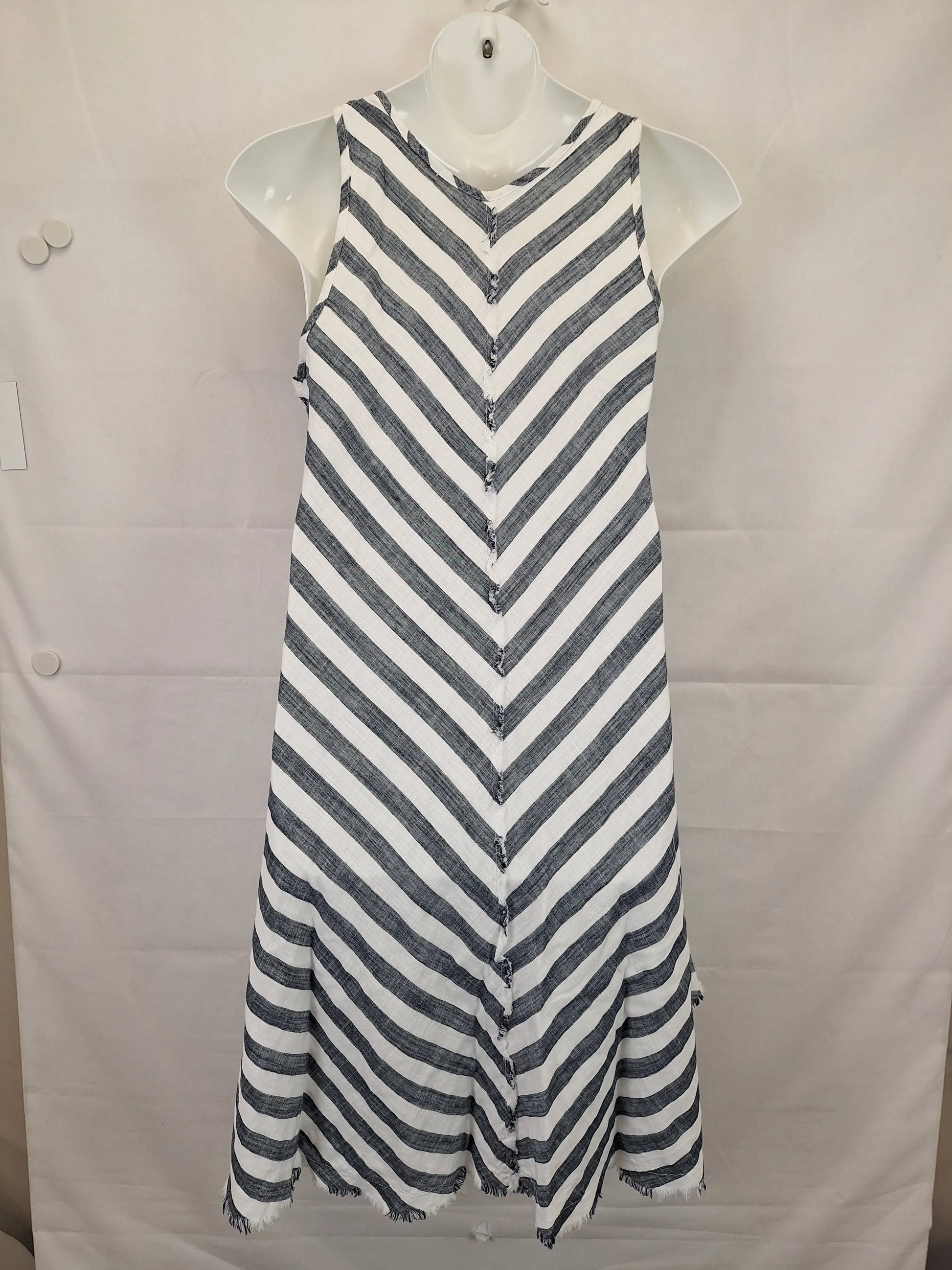 Fresh Laundry Everyday Raw Hem Shift Midi Dress Size M by SwapUp-Online Second Hand Store-Online Thrift Store