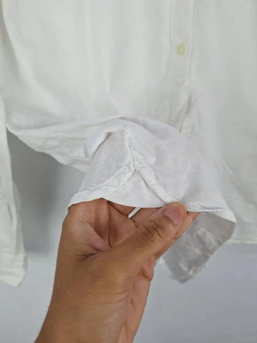 Gap Relaxed Fit Button Down Shirt Size XL by SwapUp-Online Second Hand Store-Online Thrift Store