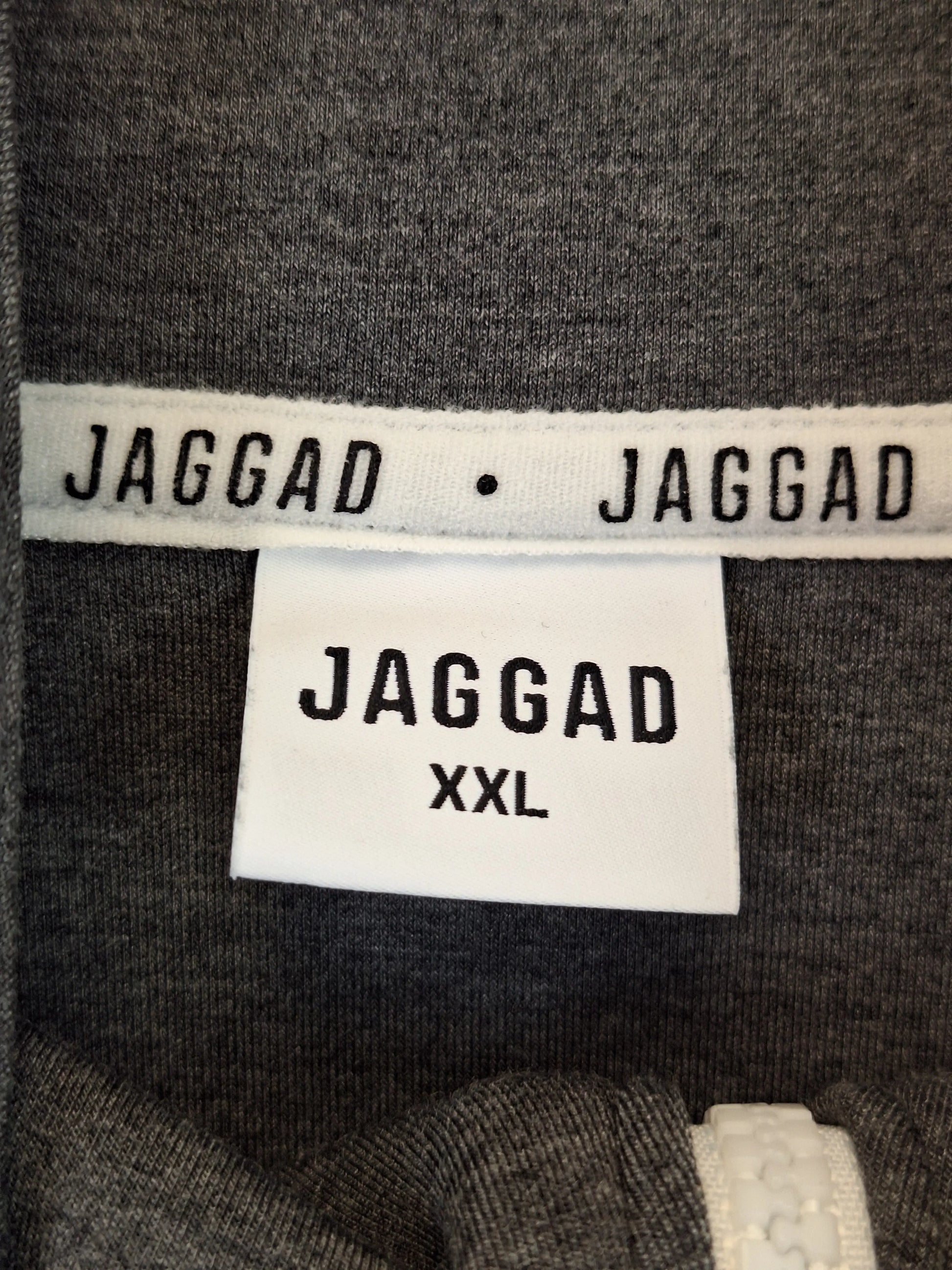 Jaggad Comfy Zipper Sweat Top Size XXL by SwapUp-Online Second Hand Store-Online Thrift Store