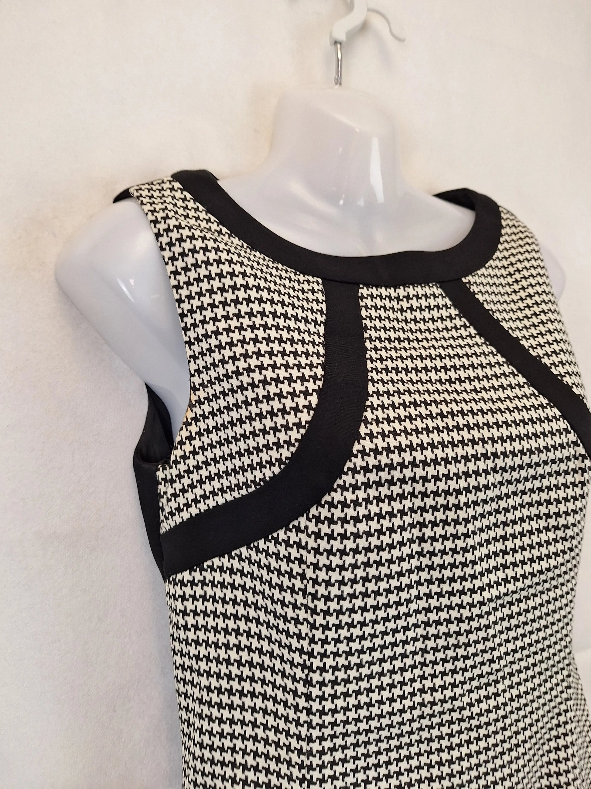 Jigsaw Hounds Tooth Tailored Office Mini Dress Size 8 by SwapUp-Online Second Hand Store-Online Thrift Store