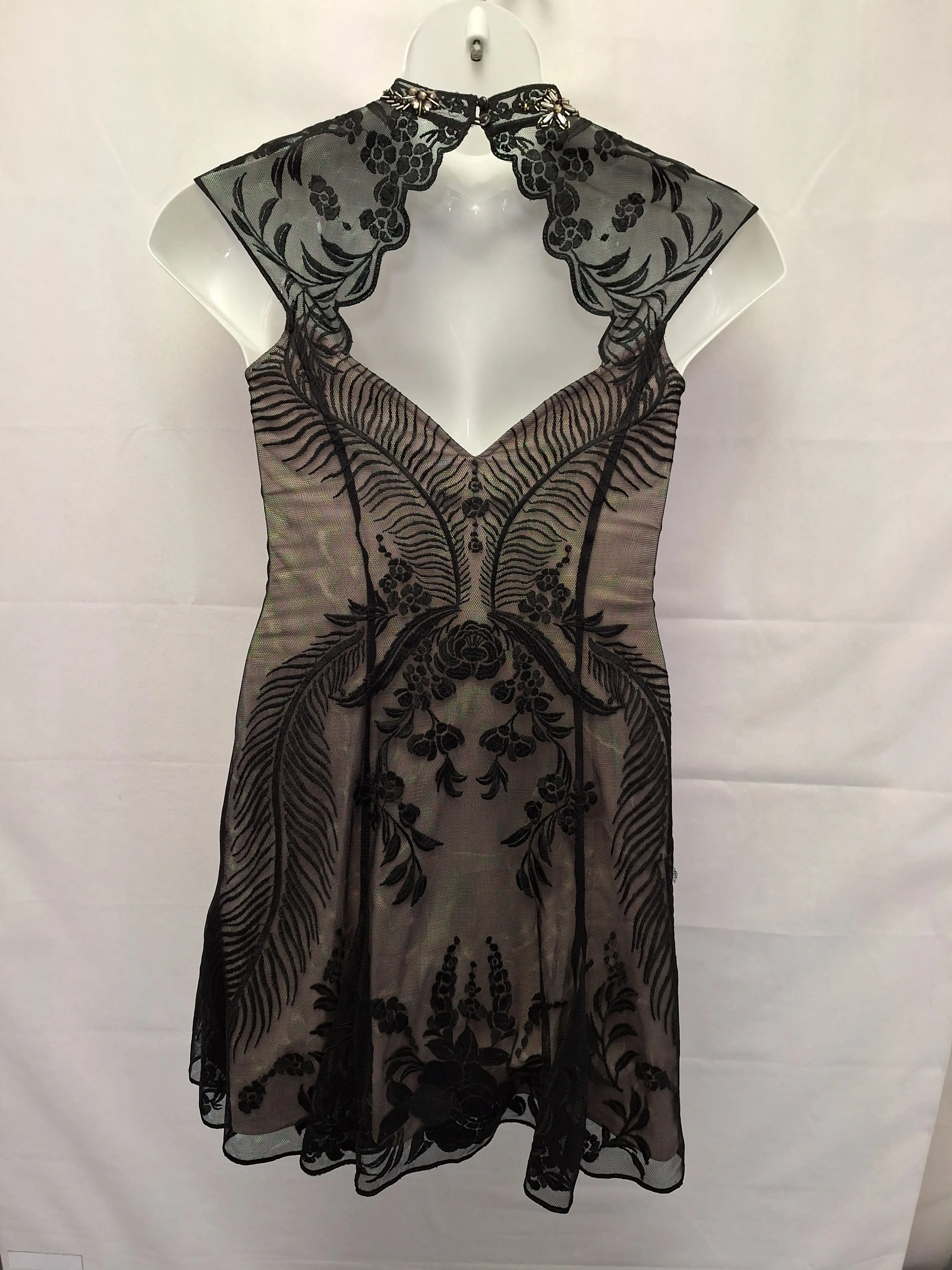 Second hand 2025 karen millen dresses