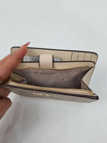 Kate Spade Flower Medium Compact Bifold Wallet Wallet Size None by SwapUp-Online Second Hand Store-Online Thrift Store