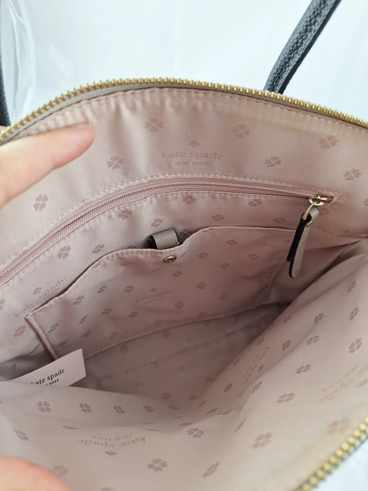 Kate Spade Two Tone Everyday  Handbag by SwapUp-Online Second Hand Store-Online Thrift Store